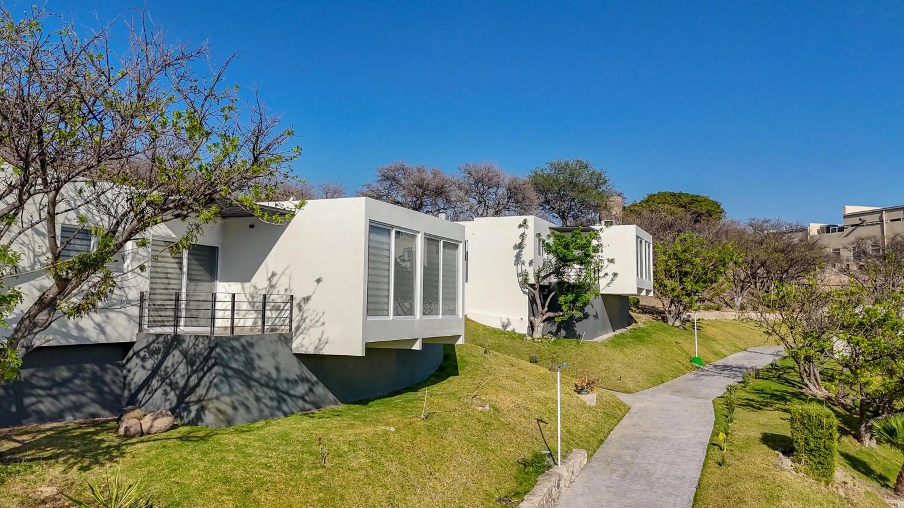 Garden in Memora Hotel & Villas Chapala