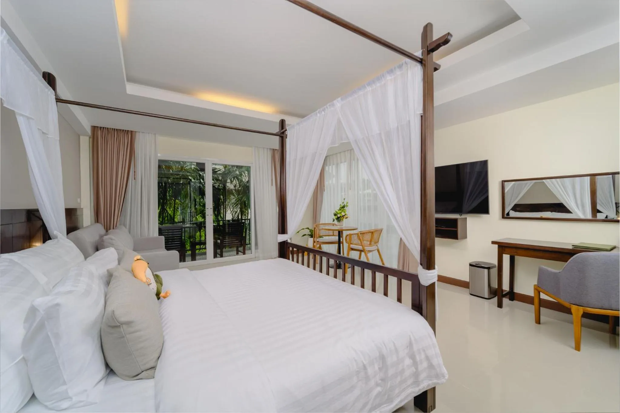 Bed in Railay Princess Resort & Spa