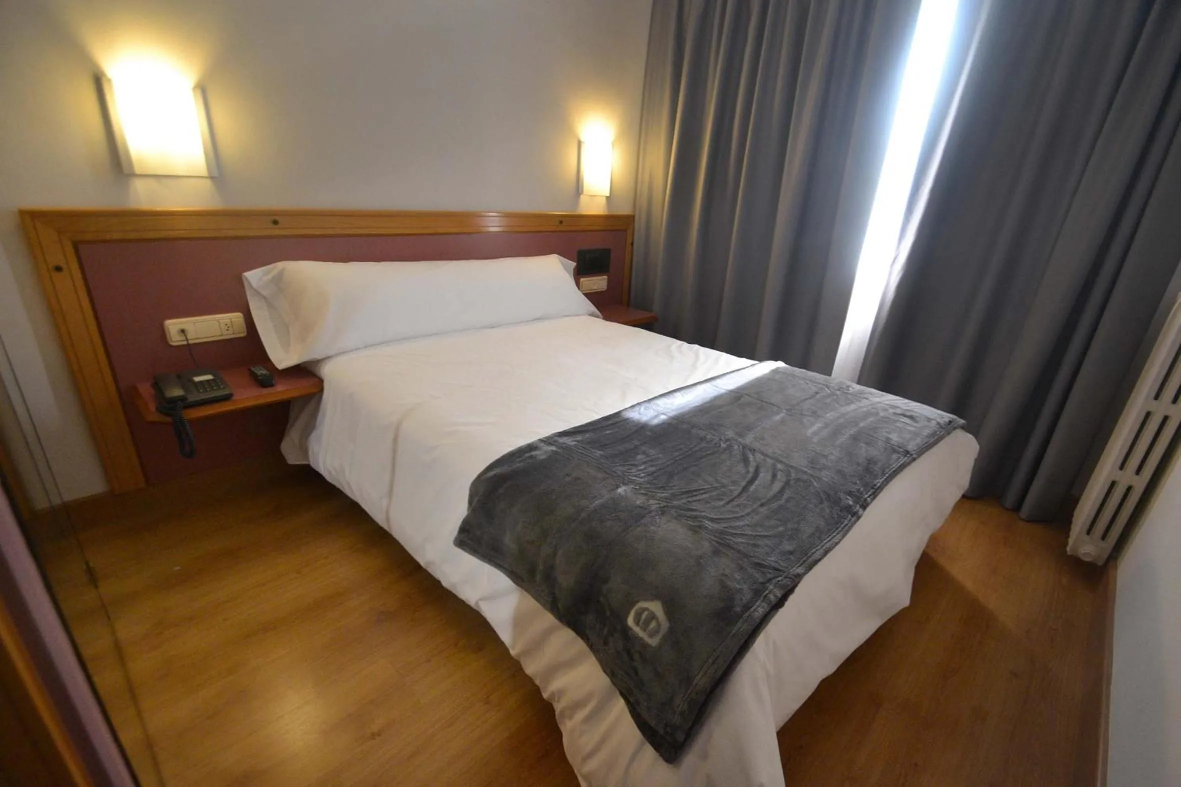 Photo of the whole room, Bed in Hotel Brujas De Irues