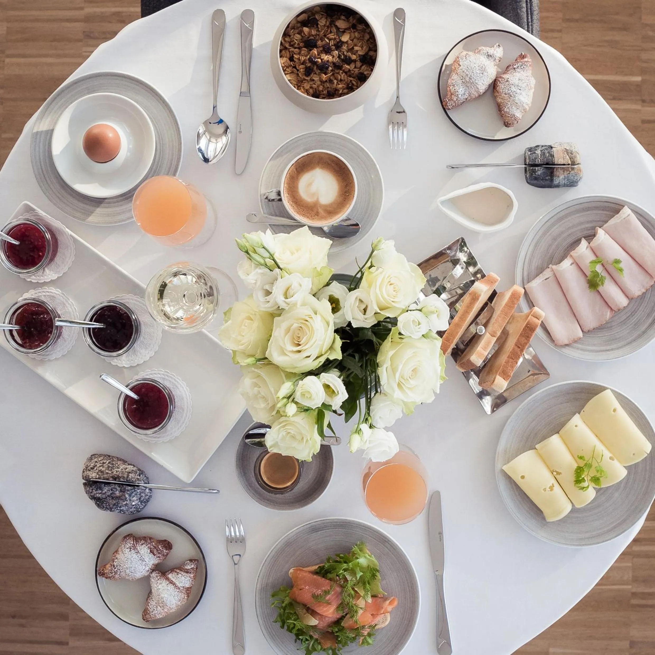 Restaurant/places to eat in Rannahotell