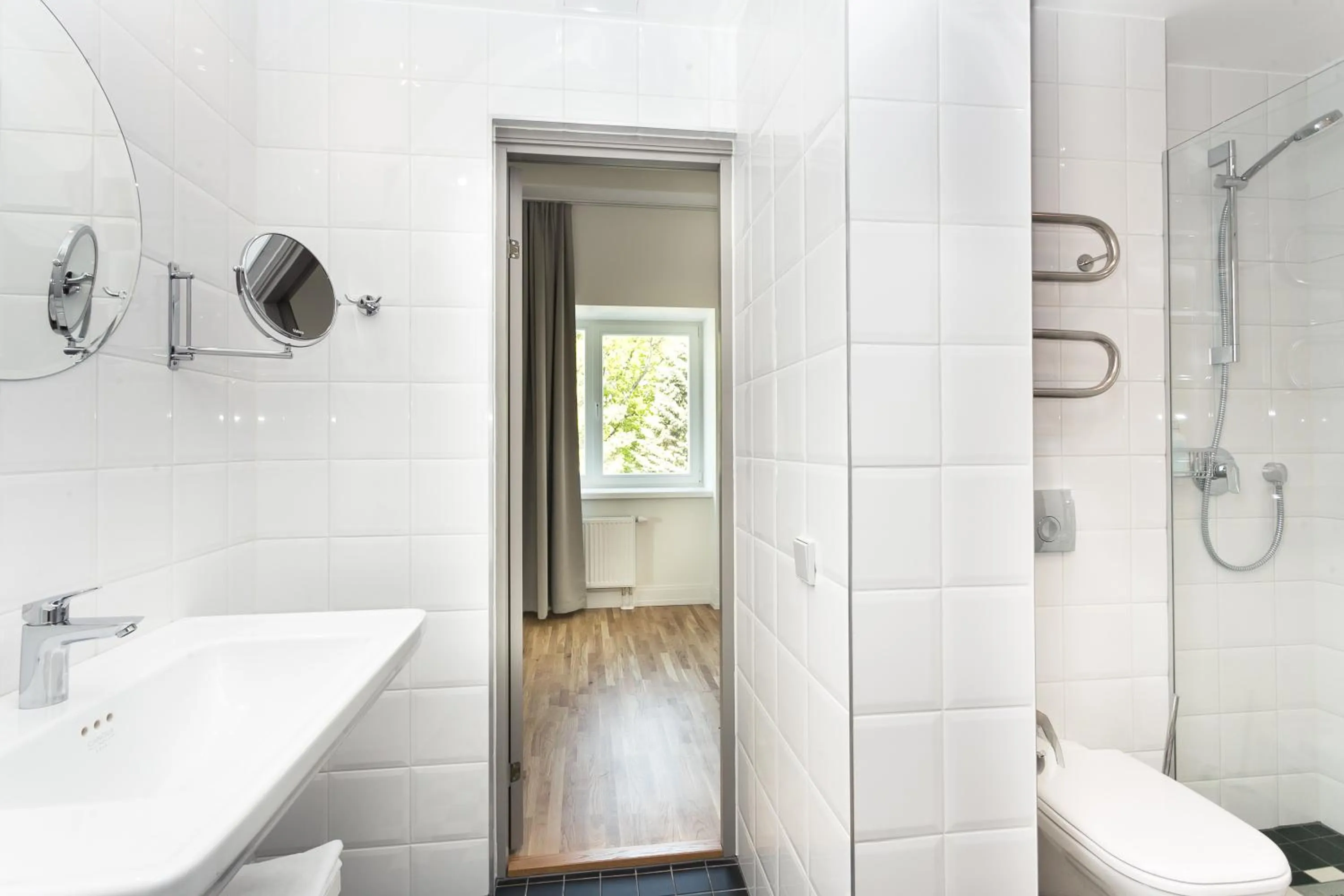 Bathroom in Rannahotell