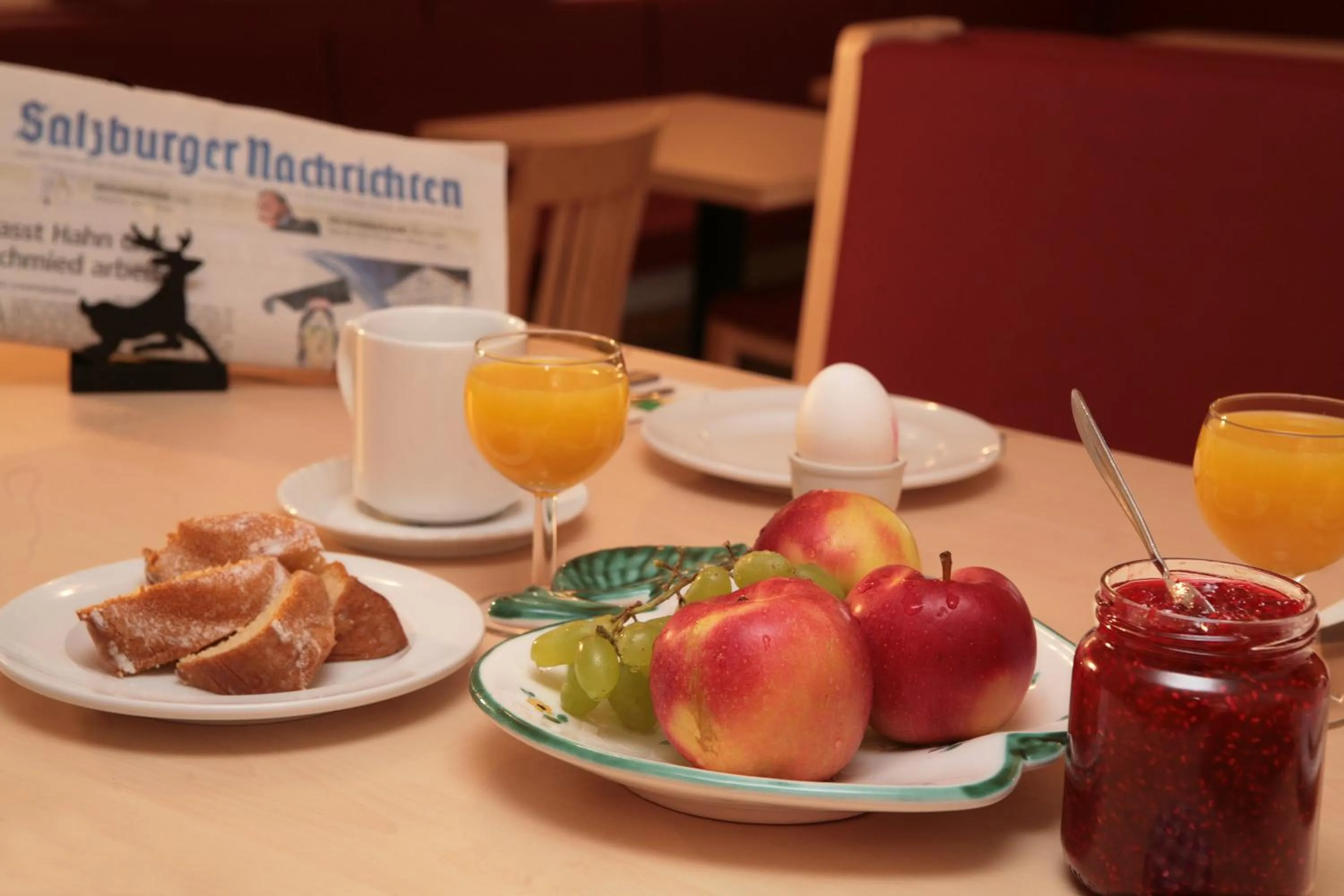 Food and drinks in Aparthotel Waidmannsheil