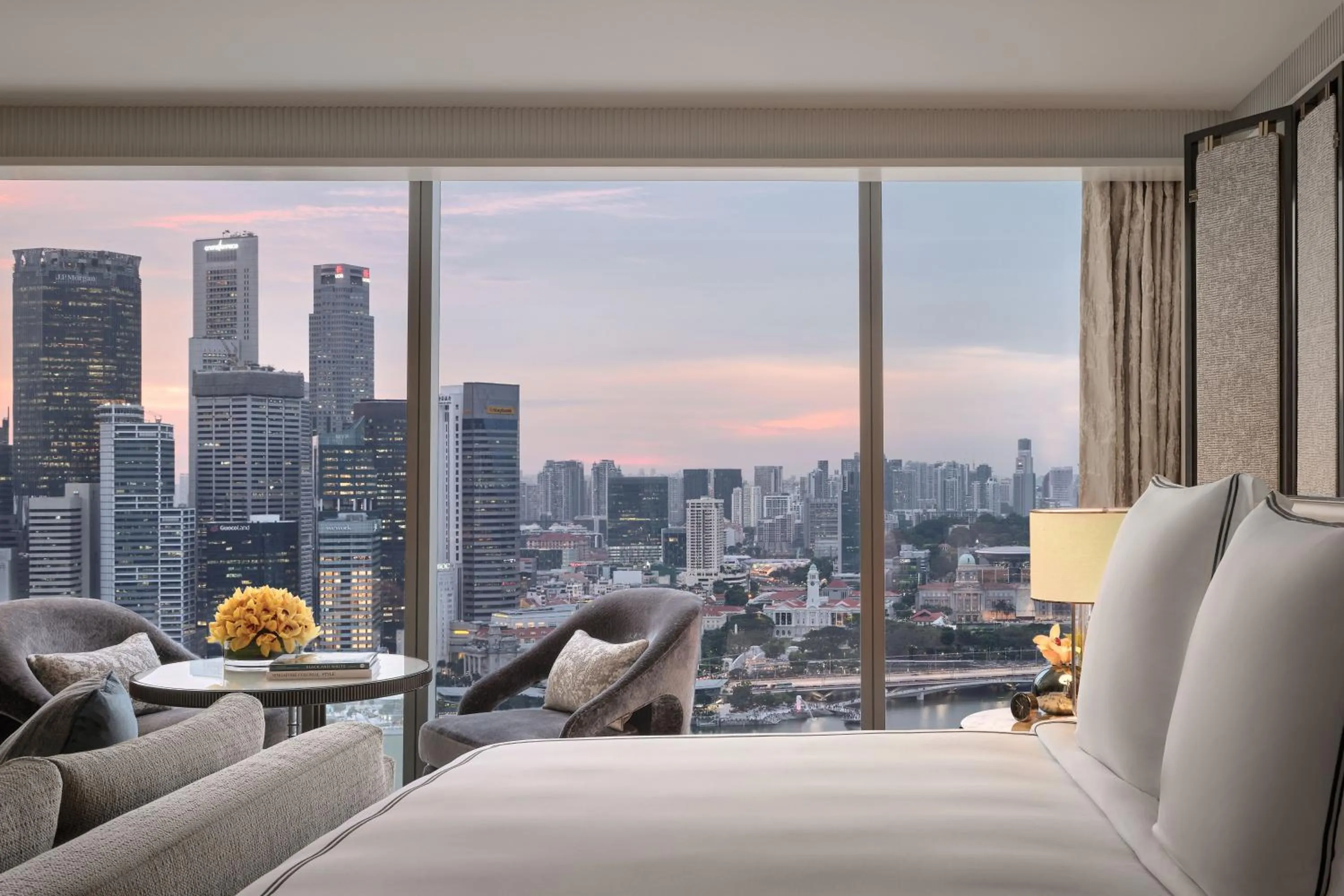 City view, Bed in Marina Bay Sands