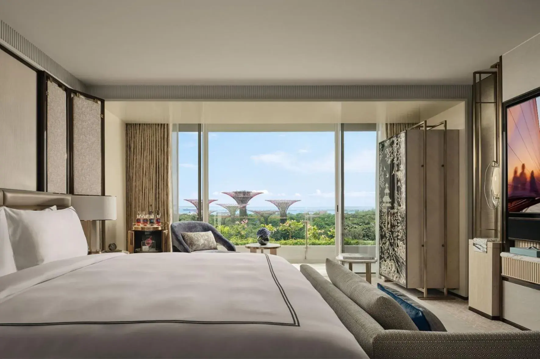 Bedroom, Bed in Marina Bay Sands Bedroom, Bed in Marina Bay Sands