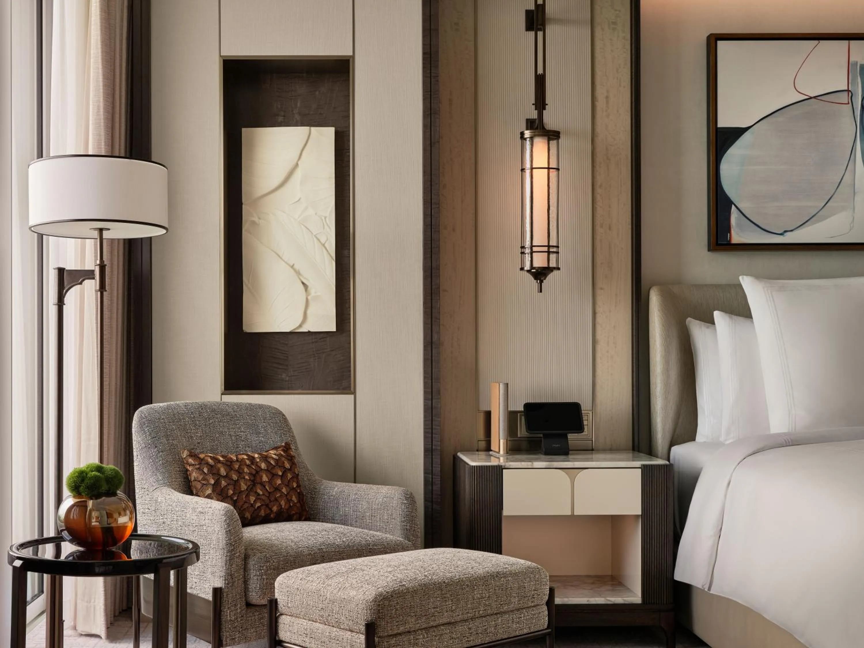 Seating area, Bed in Marina Bay Sands