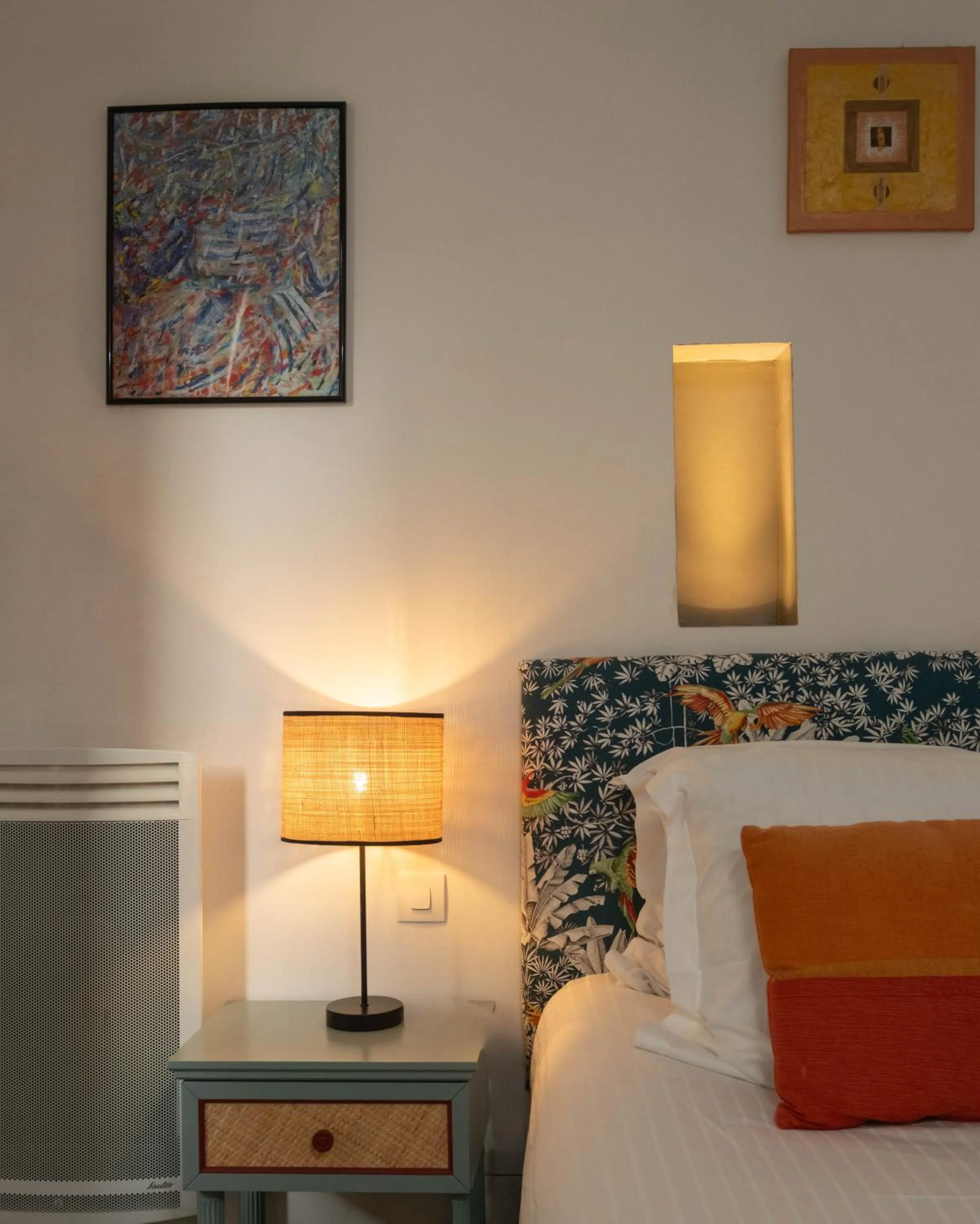 Photo of the whole room, Bed in Le Pavillon des Lys - Hôtel Particulier