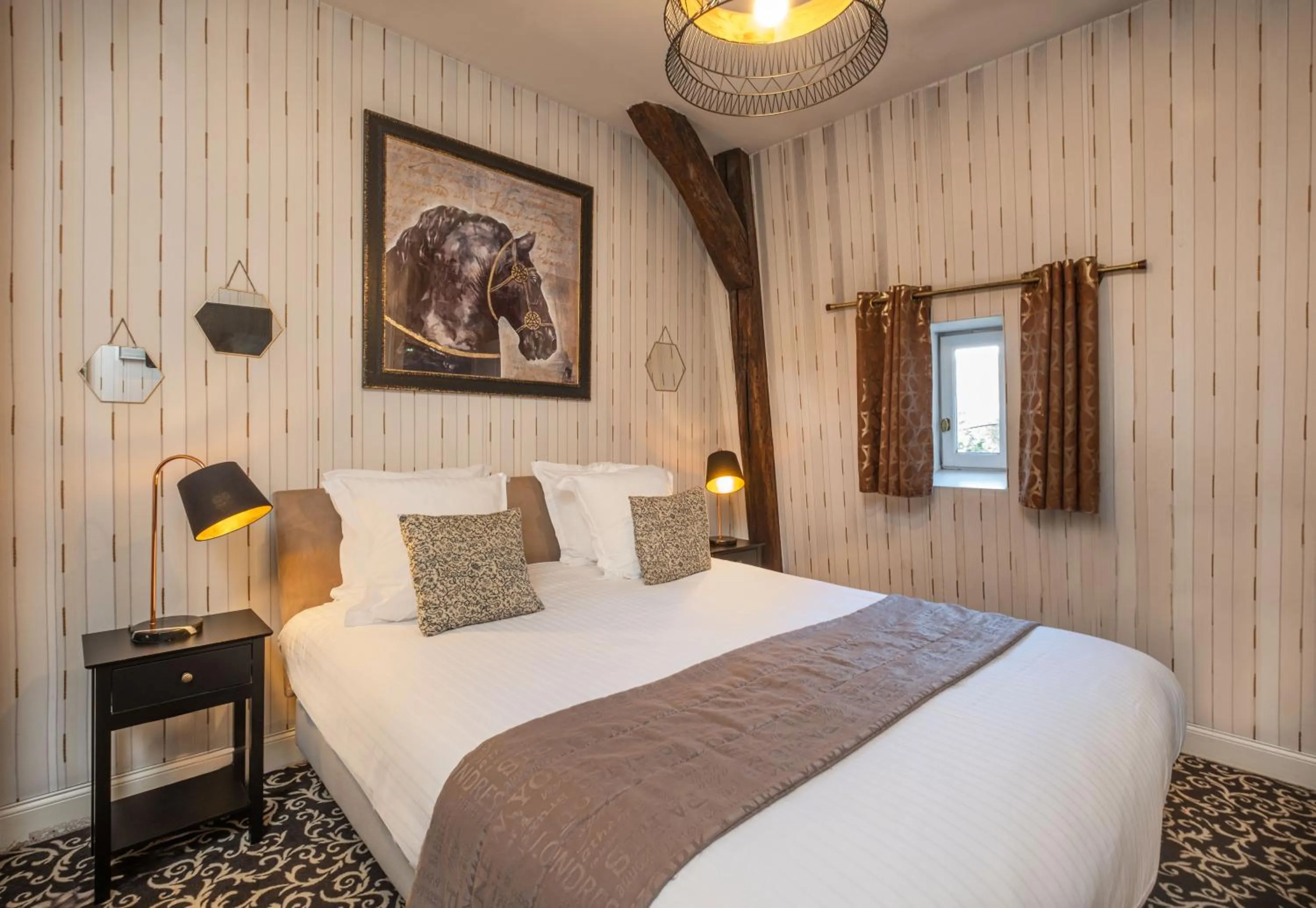 Bedroom, Bed in Le Pavillon des Lys - Hôtel Particulier