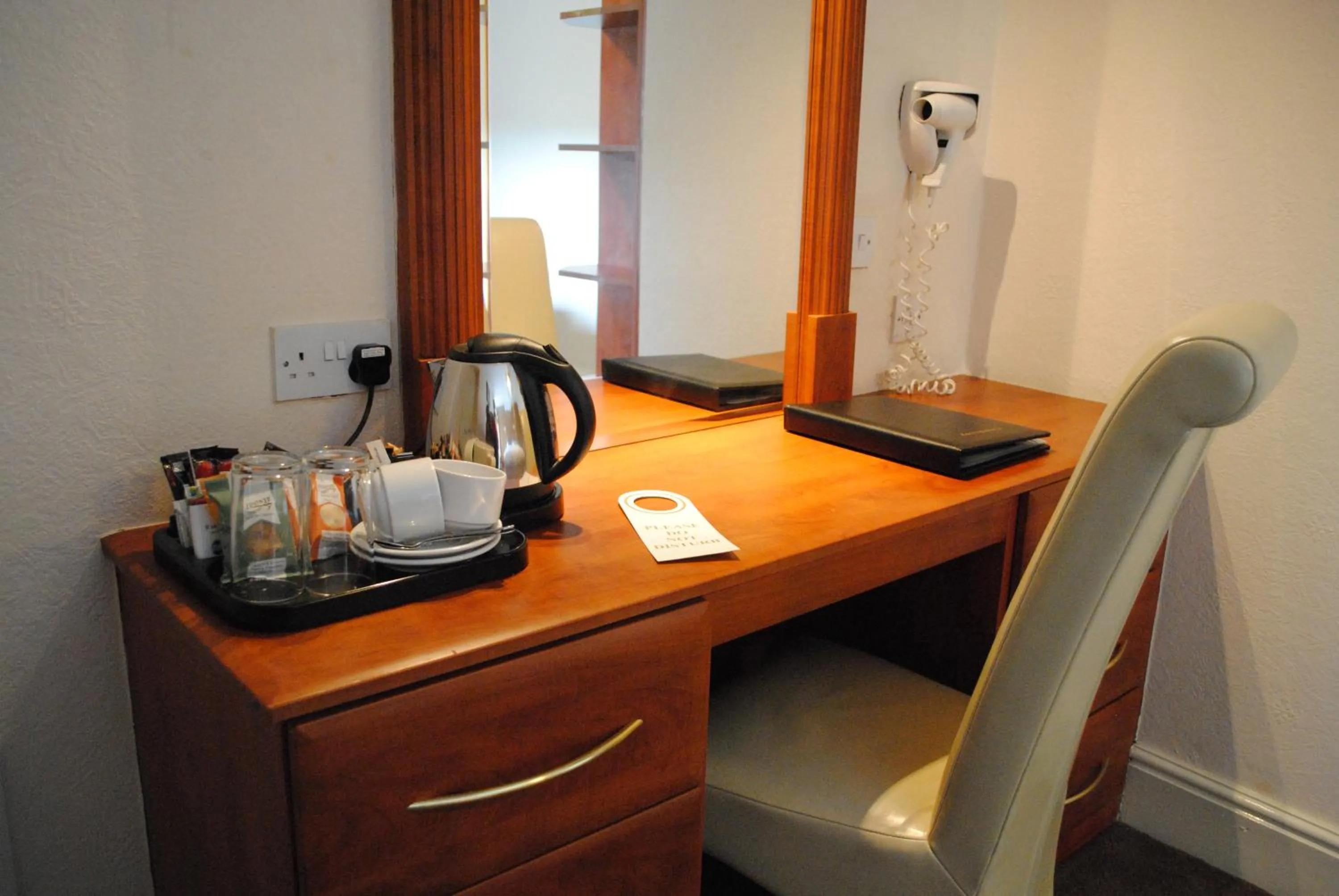 Coffee/tea facilities in The Sycamore Inn