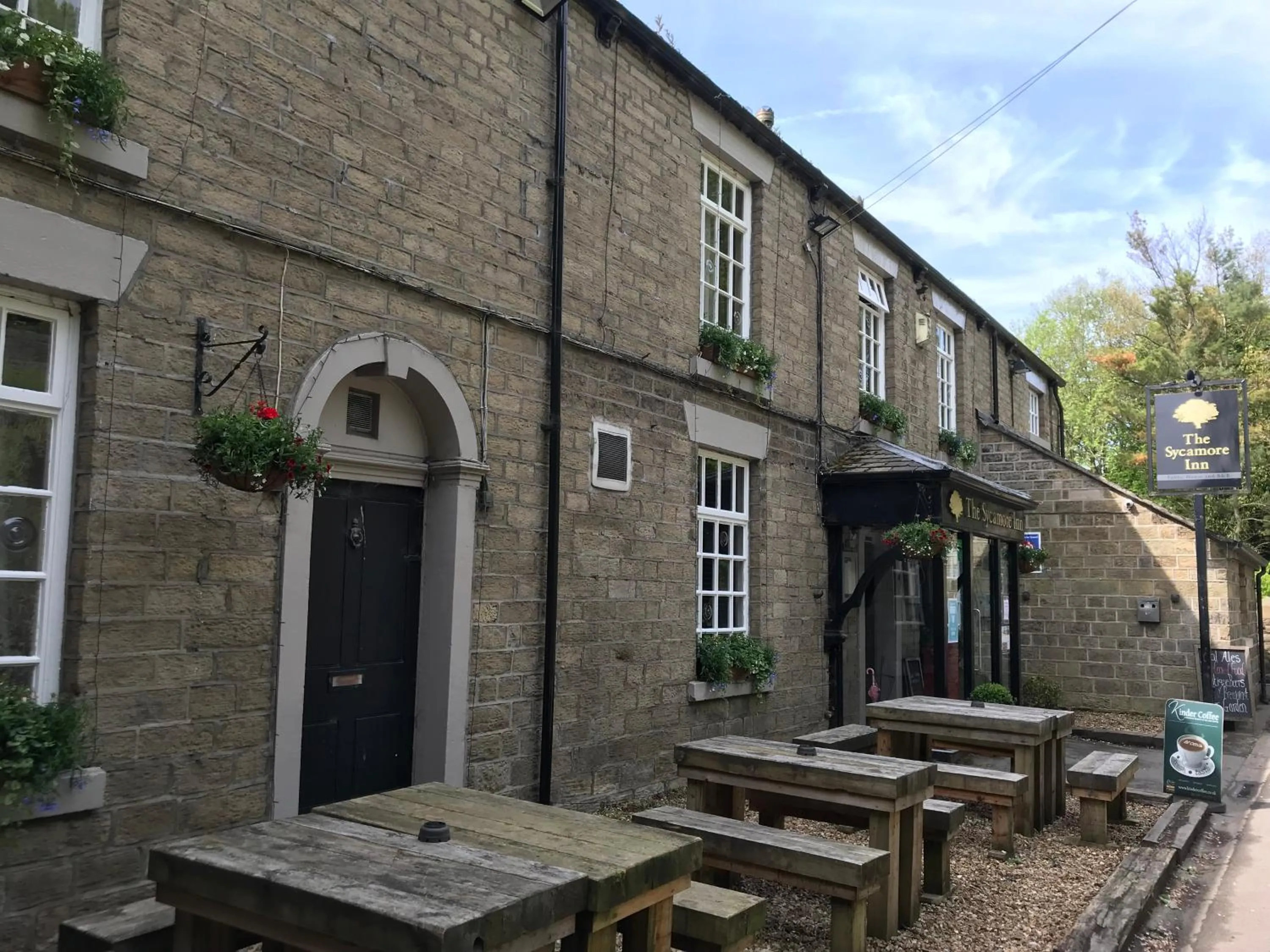 Patio in The Sycamore Inn