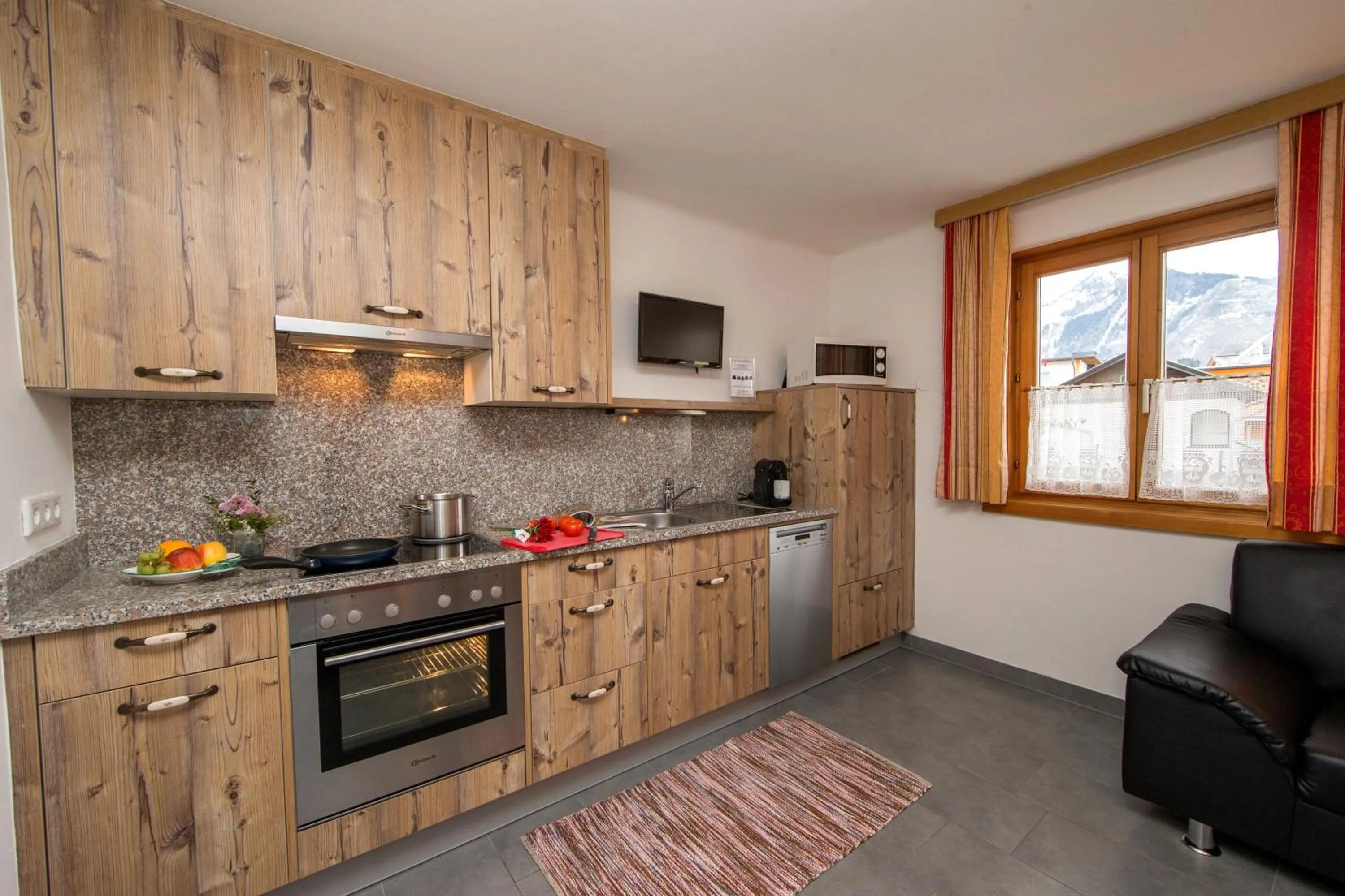 Kitchen or kitchenette in Apartmenthaus Gotthardt