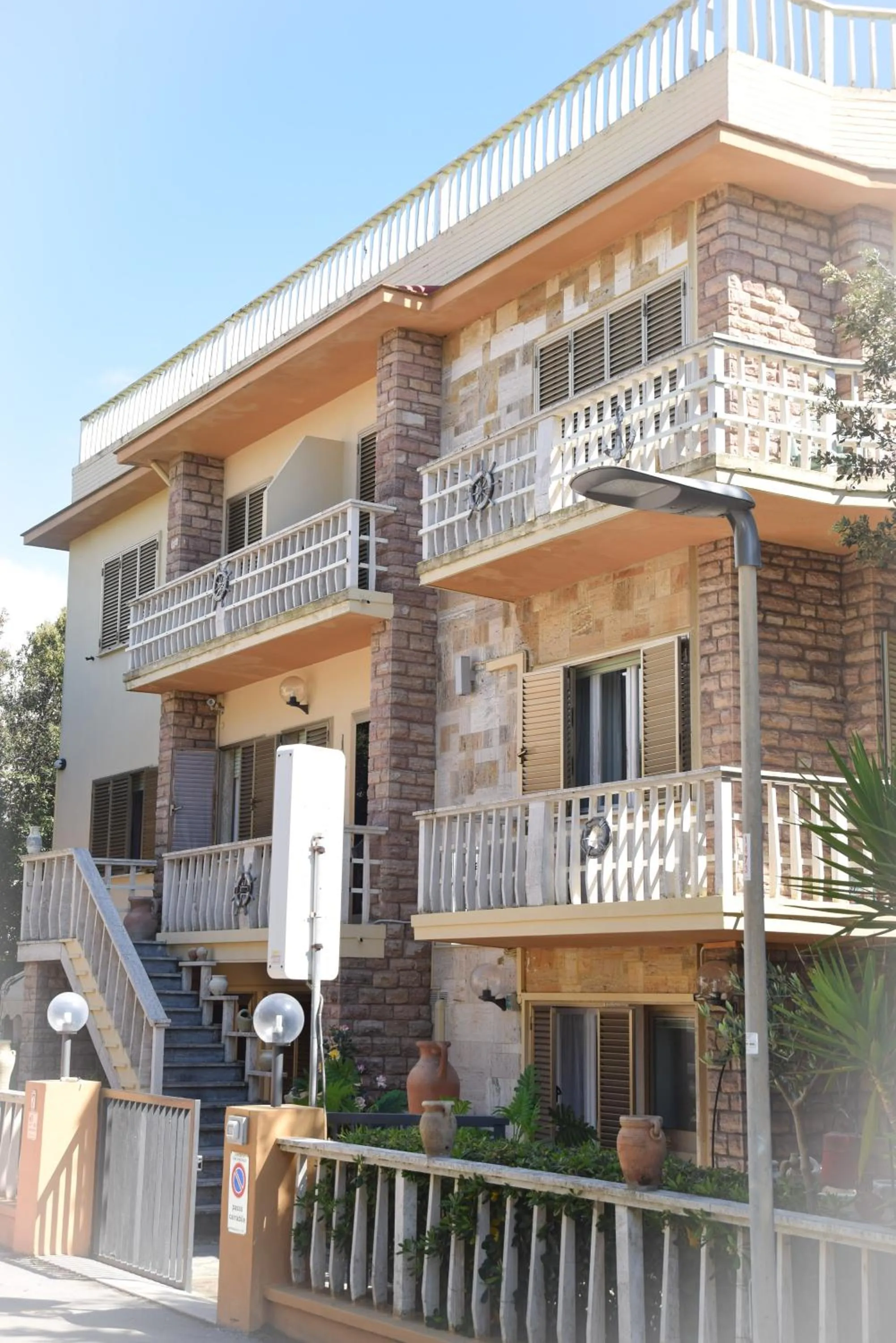 Facade/entrance in Hotel Villa Denia