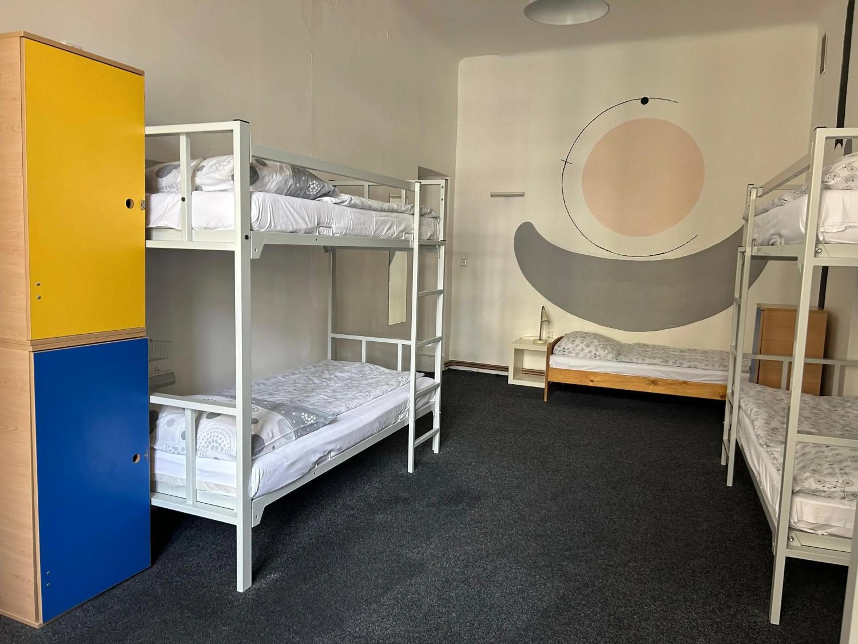 Photo of the whole room, Bed in Hostel Downtown