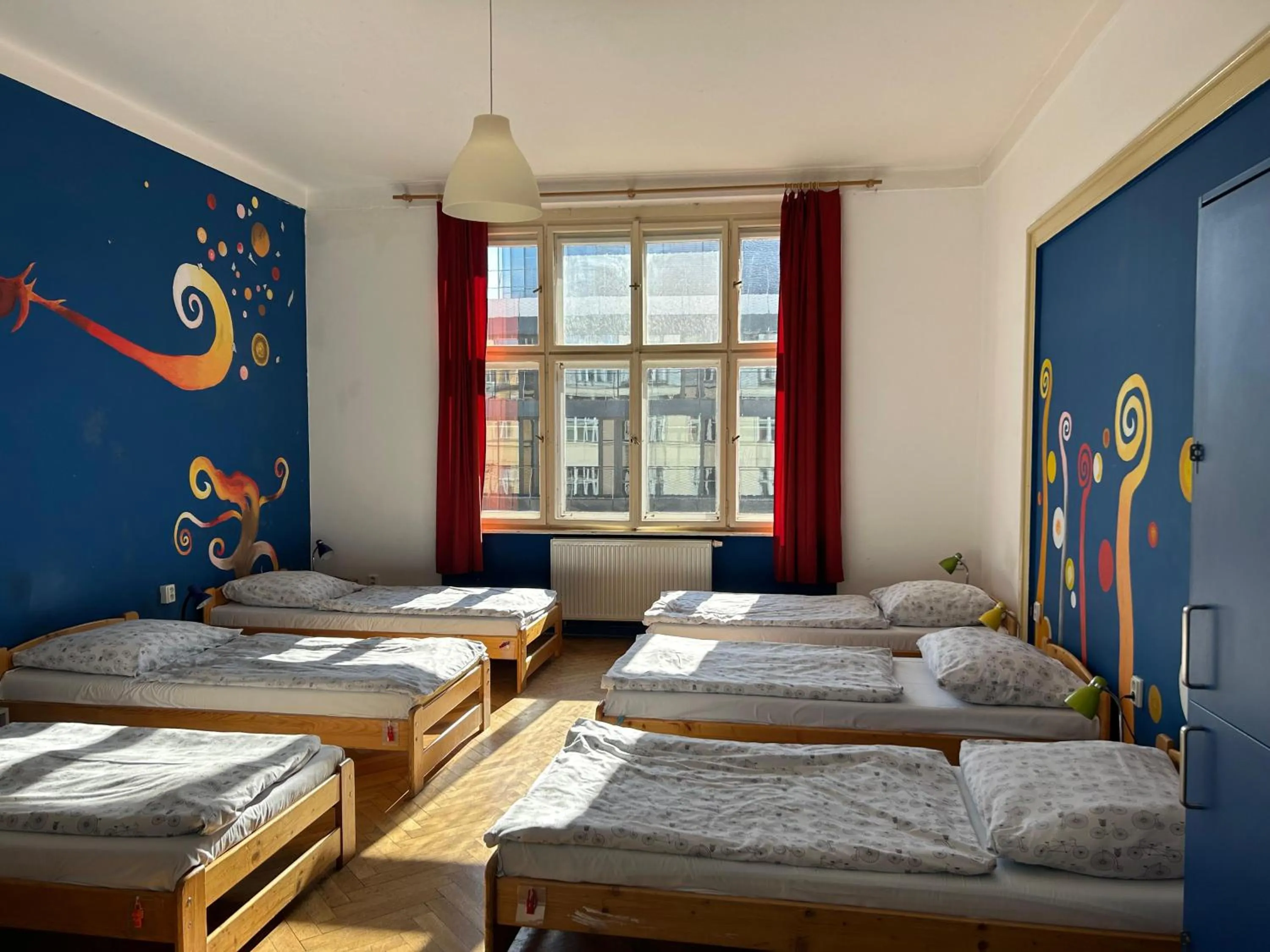 Photo of the whole room, Bed in Hostel Downtown