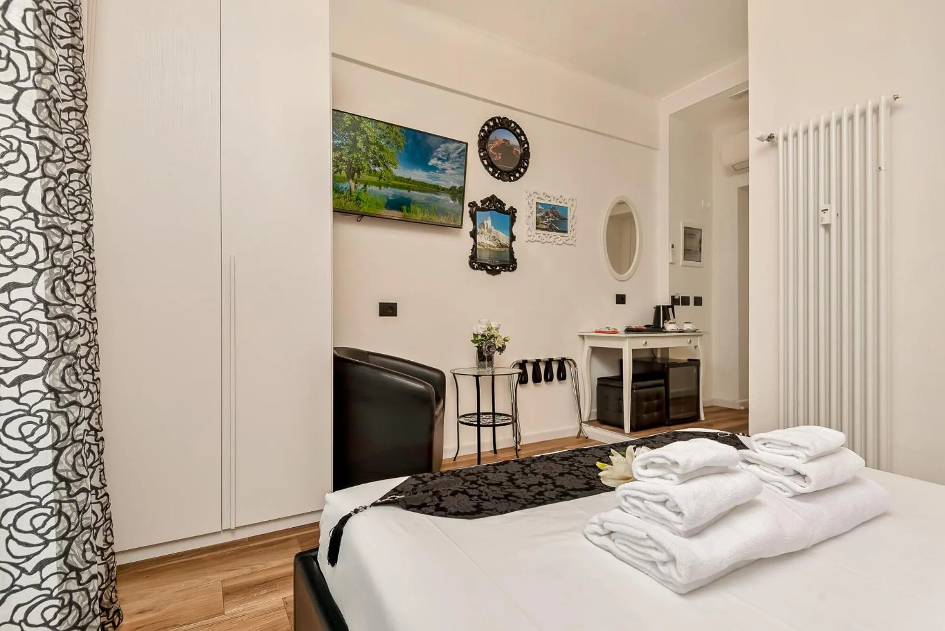 Bedroom, Bed in My way