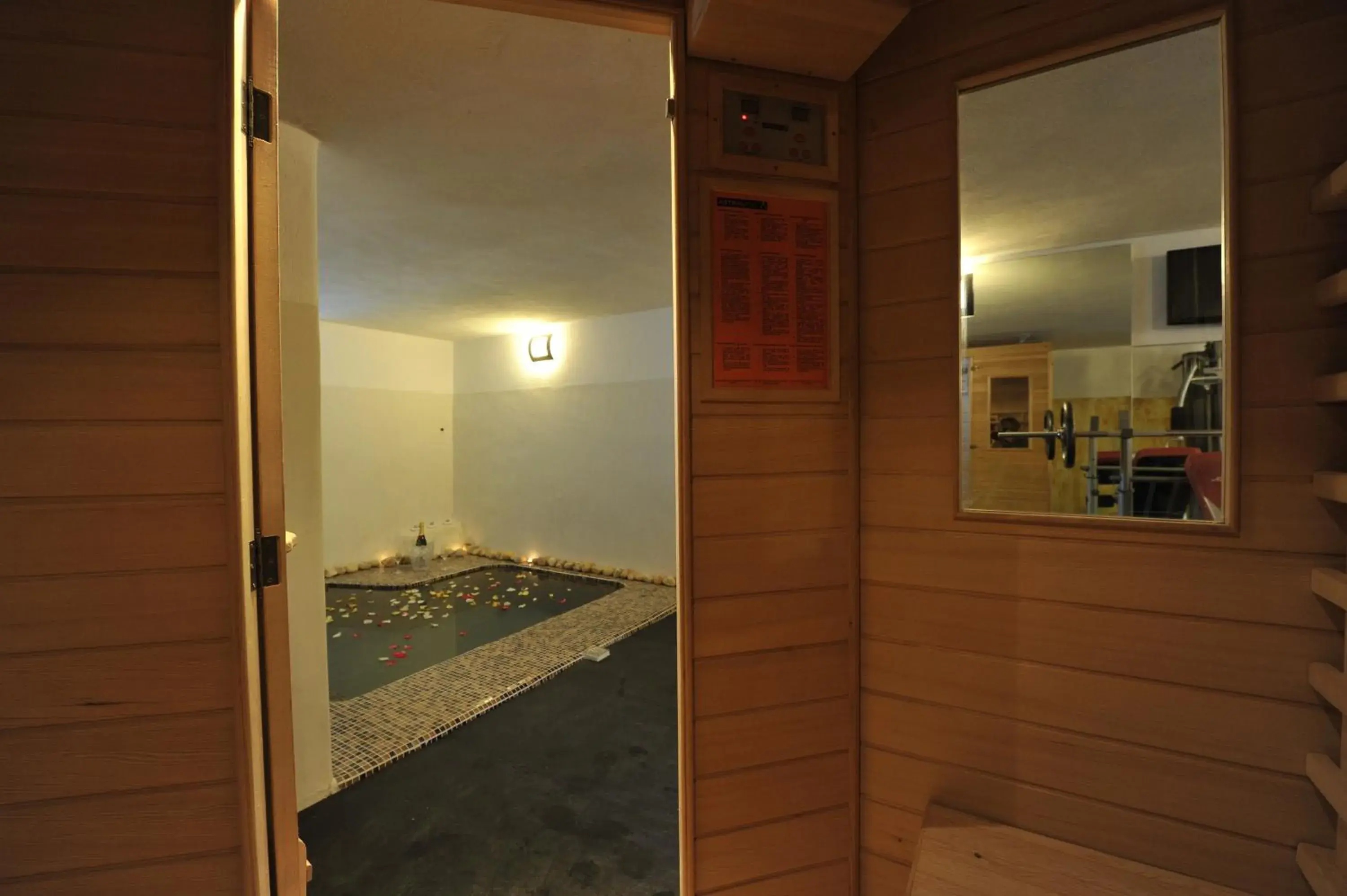 Spa and wellness centre/facilities in Aphrodite Boutique Hotel Spa and wellness centre/facilities in Aphrodite Boutique Hotel