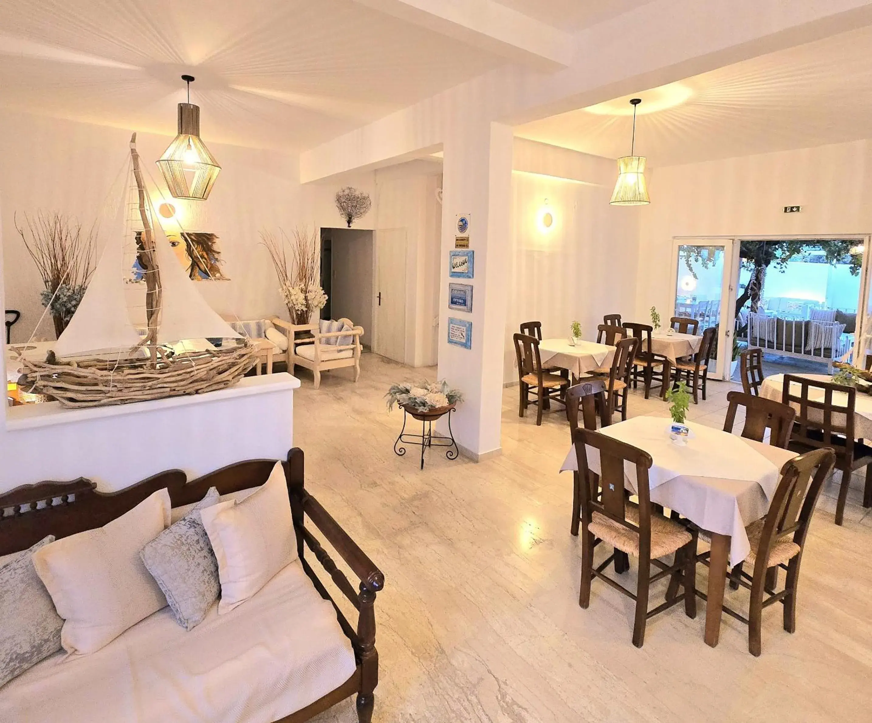 Living room in Aphrodite Boutique Hotel Living room in Aphrodite Boutique Hotel