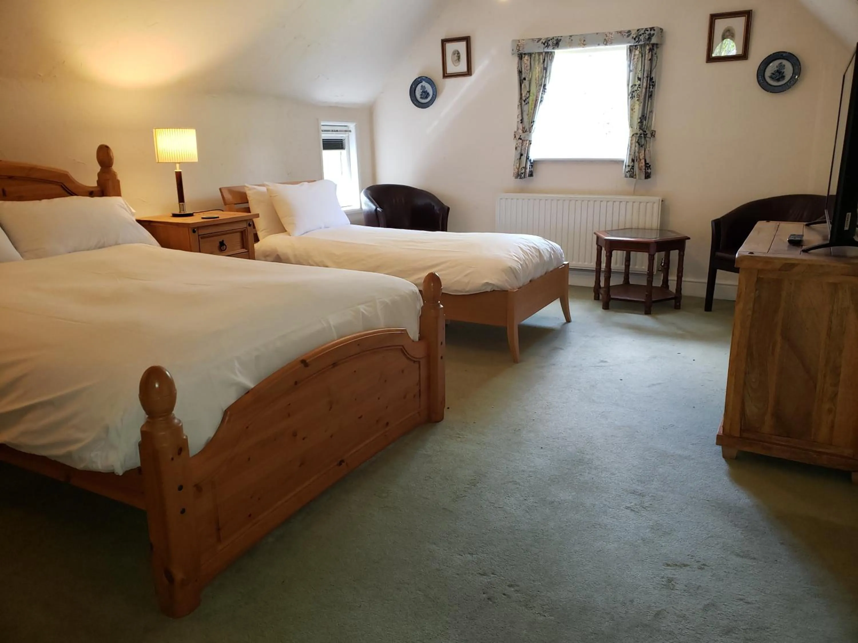 Photo of the whole room, Bed in Clifton Hampden B&B