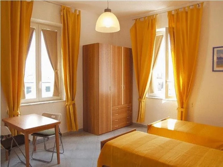Bedroom, Bed in Excelsior Mare Suite
