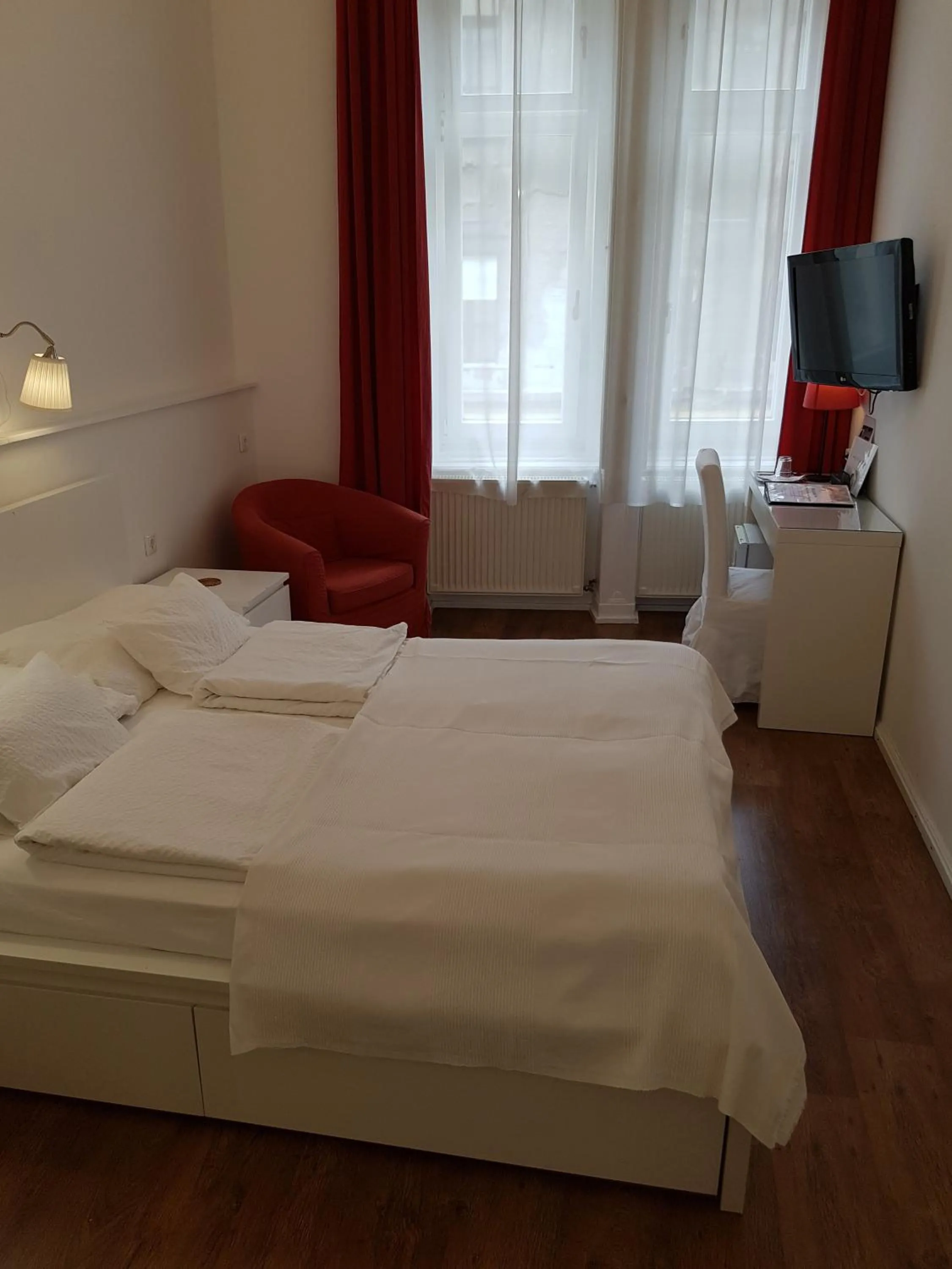 Bed in Connection Guesthouse