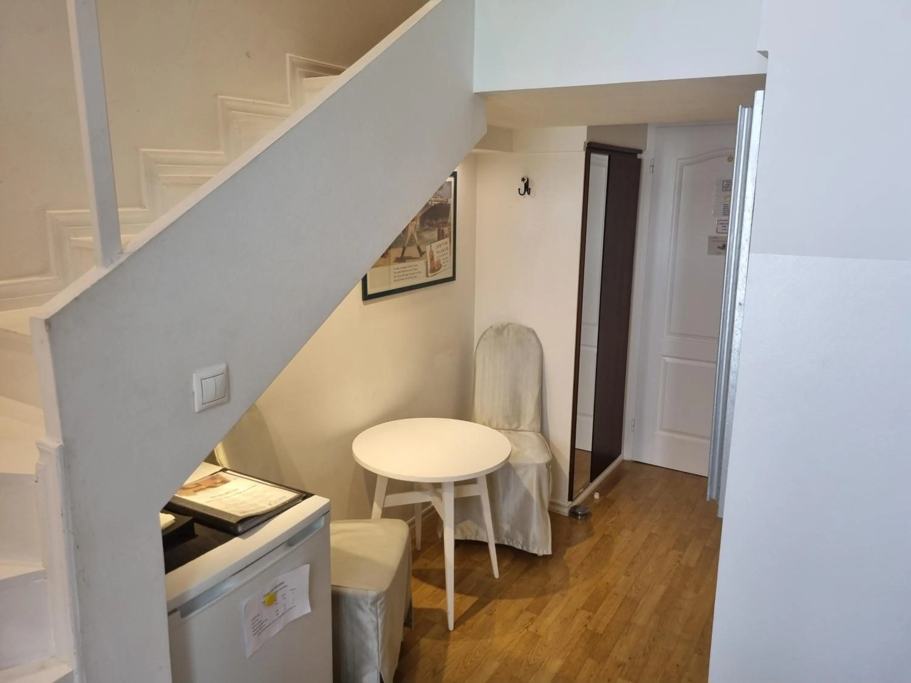 Dining area in Connection Guesthouse