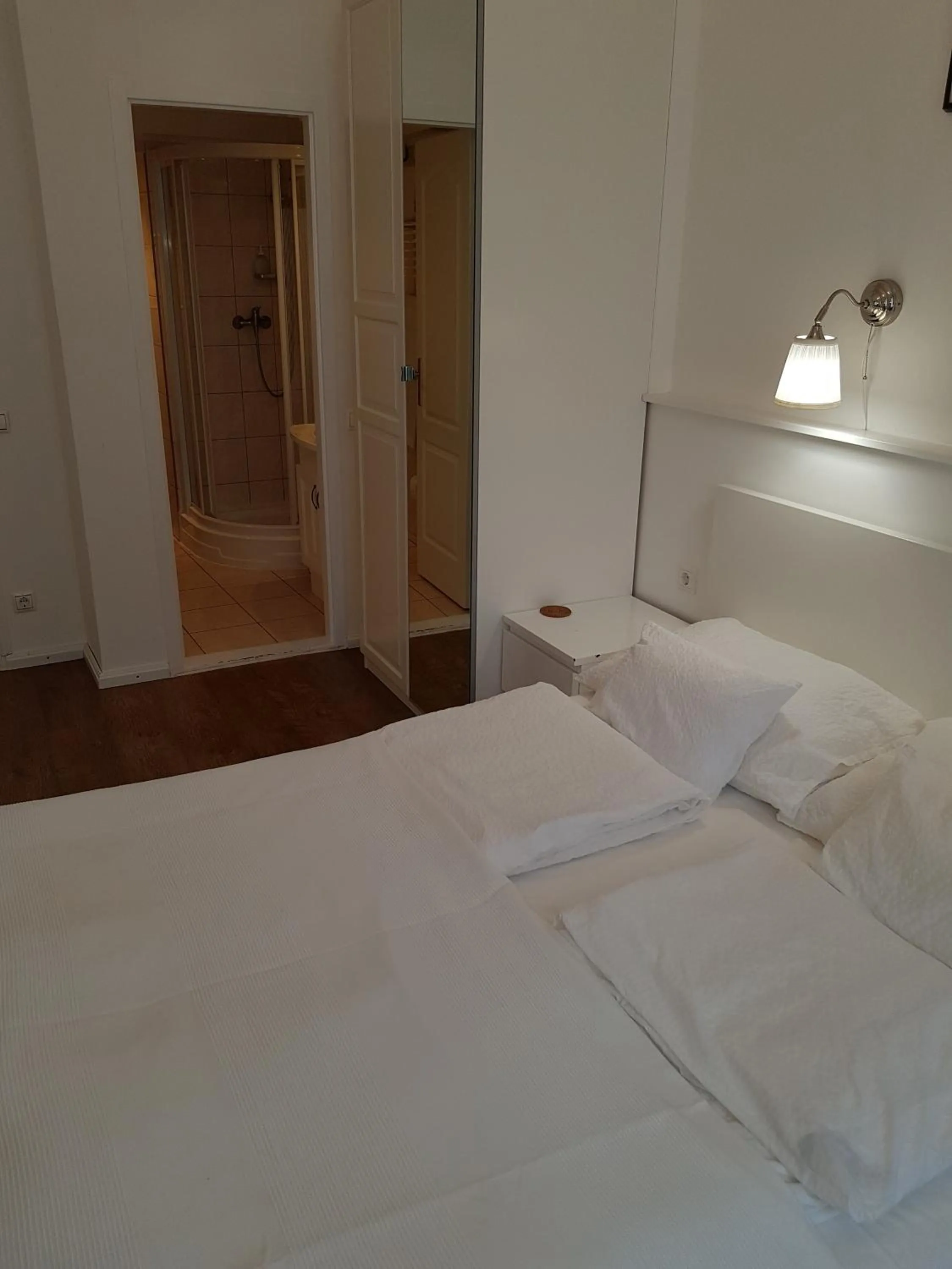 Bed in Connection Guesthouse