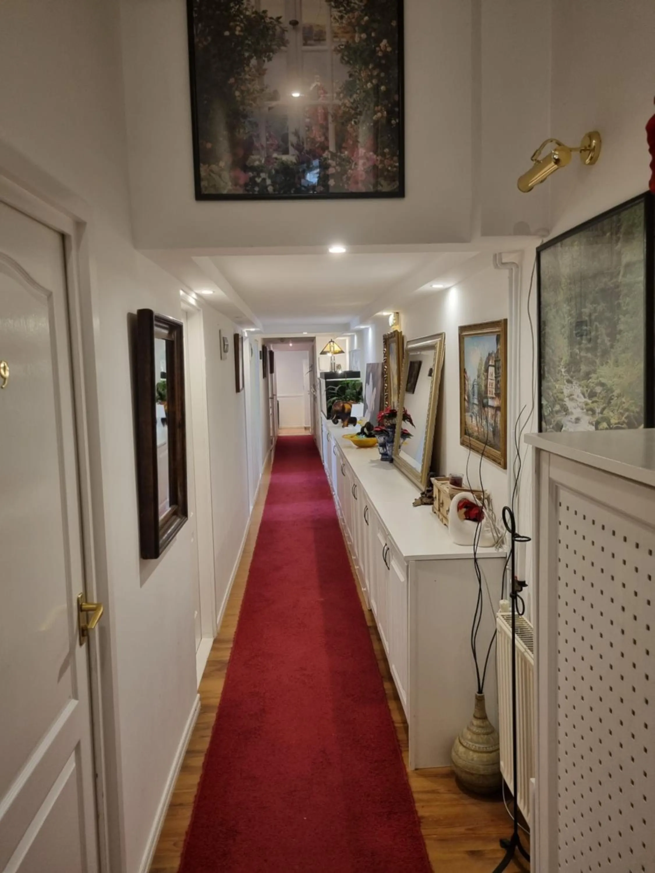 Property building in Connection Guesthouse