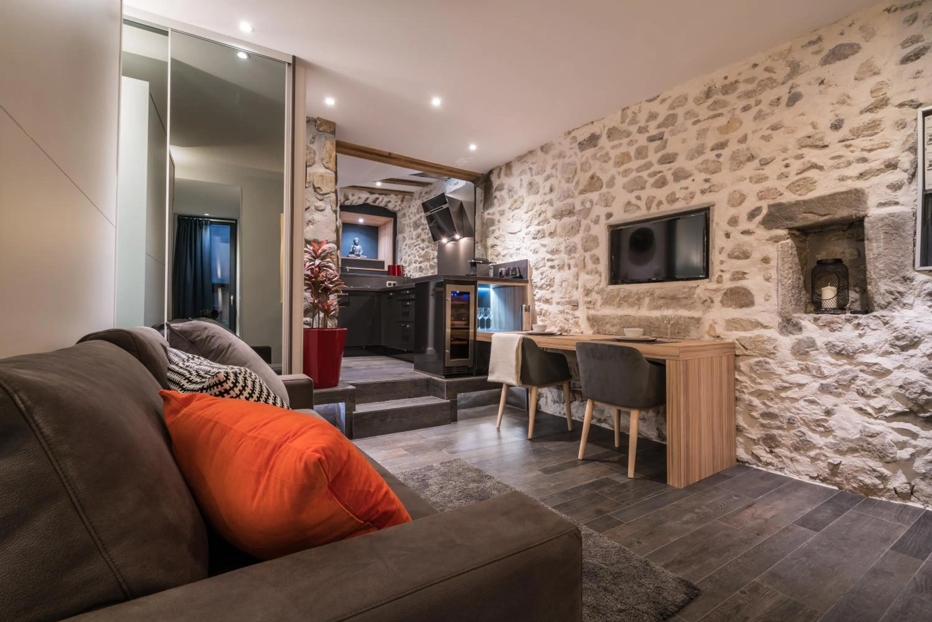 Living room in Le Balcon de la Vieille Ville Annecy
