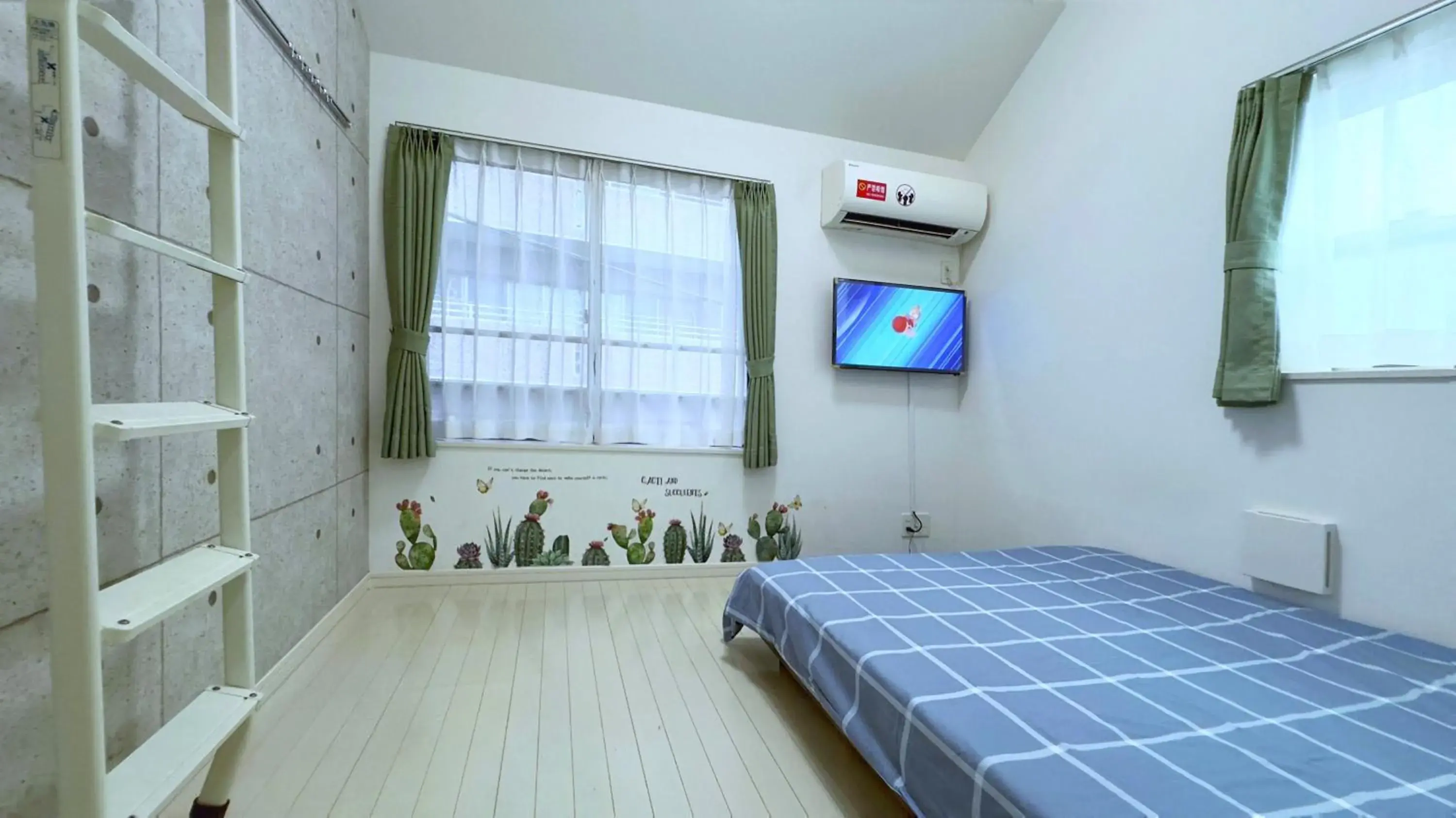 Bed in Tokyo Sakura hotel Bed in Tokyo Sakura hotel