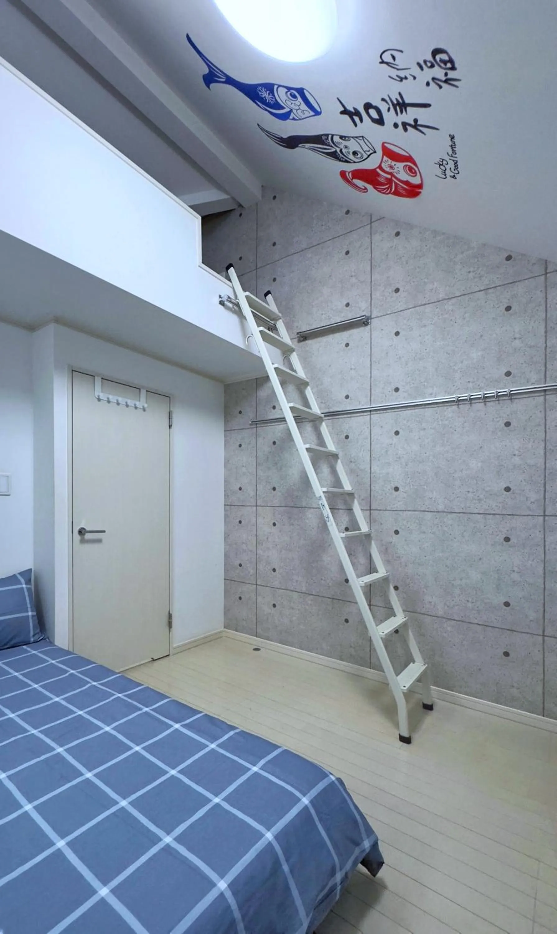 Bed in Tokyo Sakura hotel