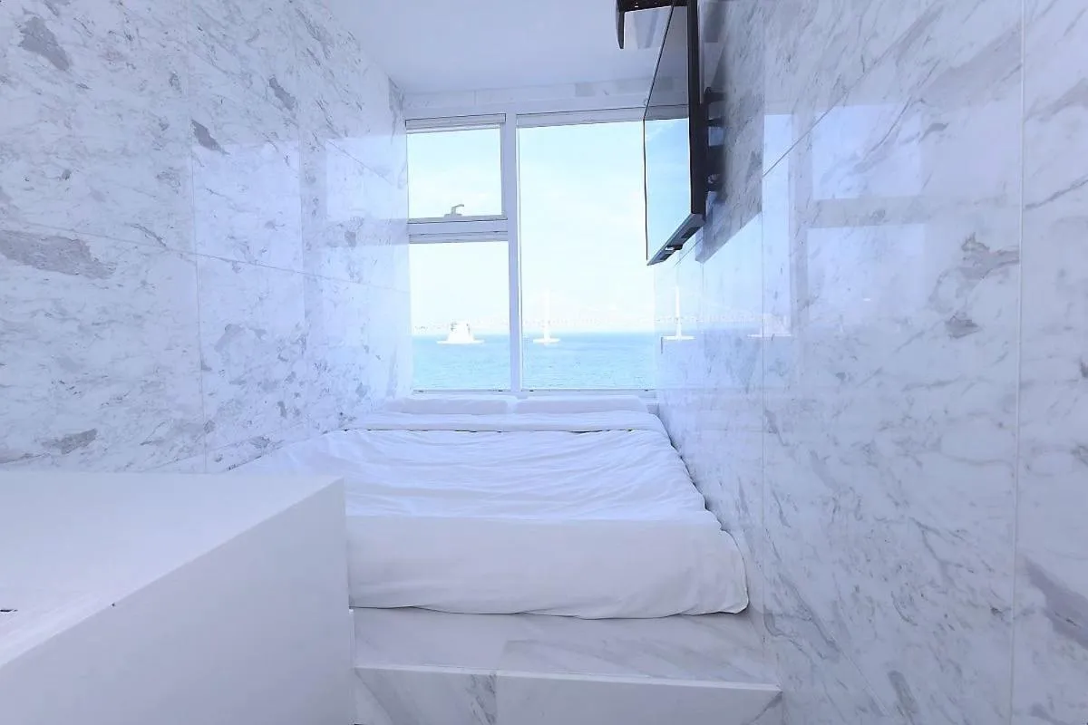 Bed in Gwanganli Hotel 1