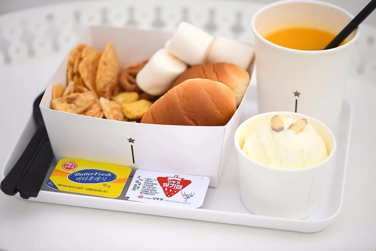 Buffet breakfast in Gwanganli Hotel 1