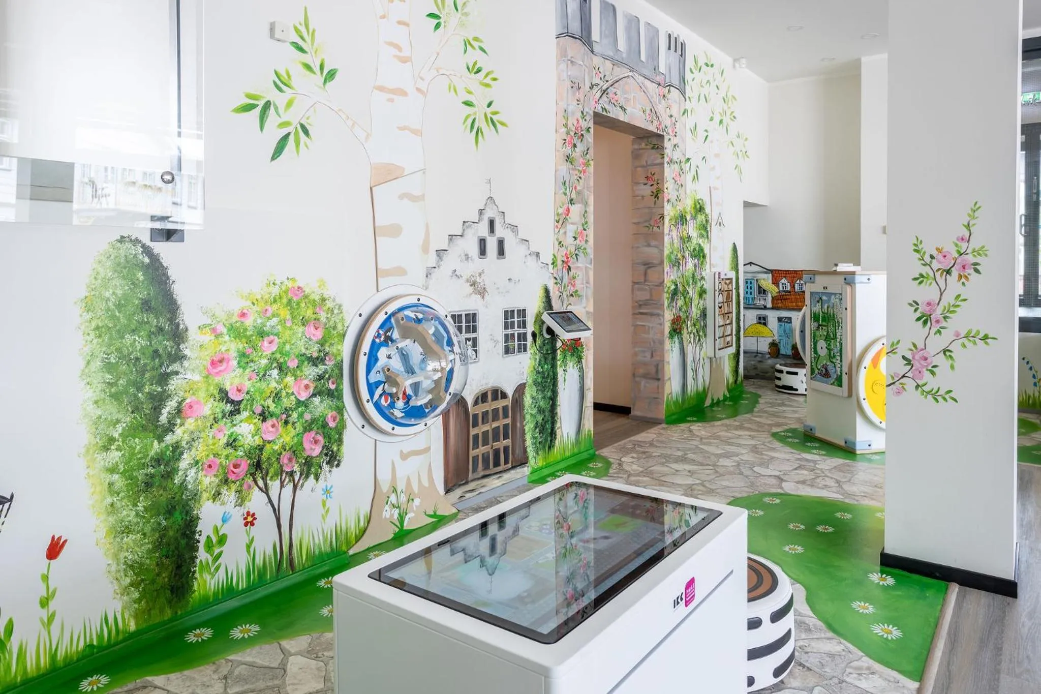 Communal lounge/ TV room in Hotel NOSPA