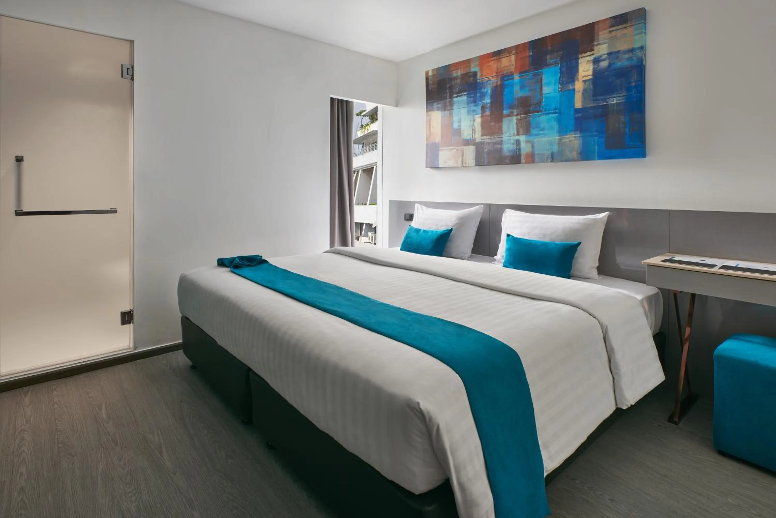 Bed in Haven't Met Bangkok Silom by Cross Collection