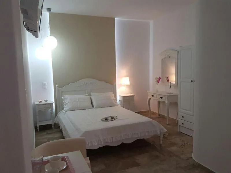 Bed in Eleana Studios