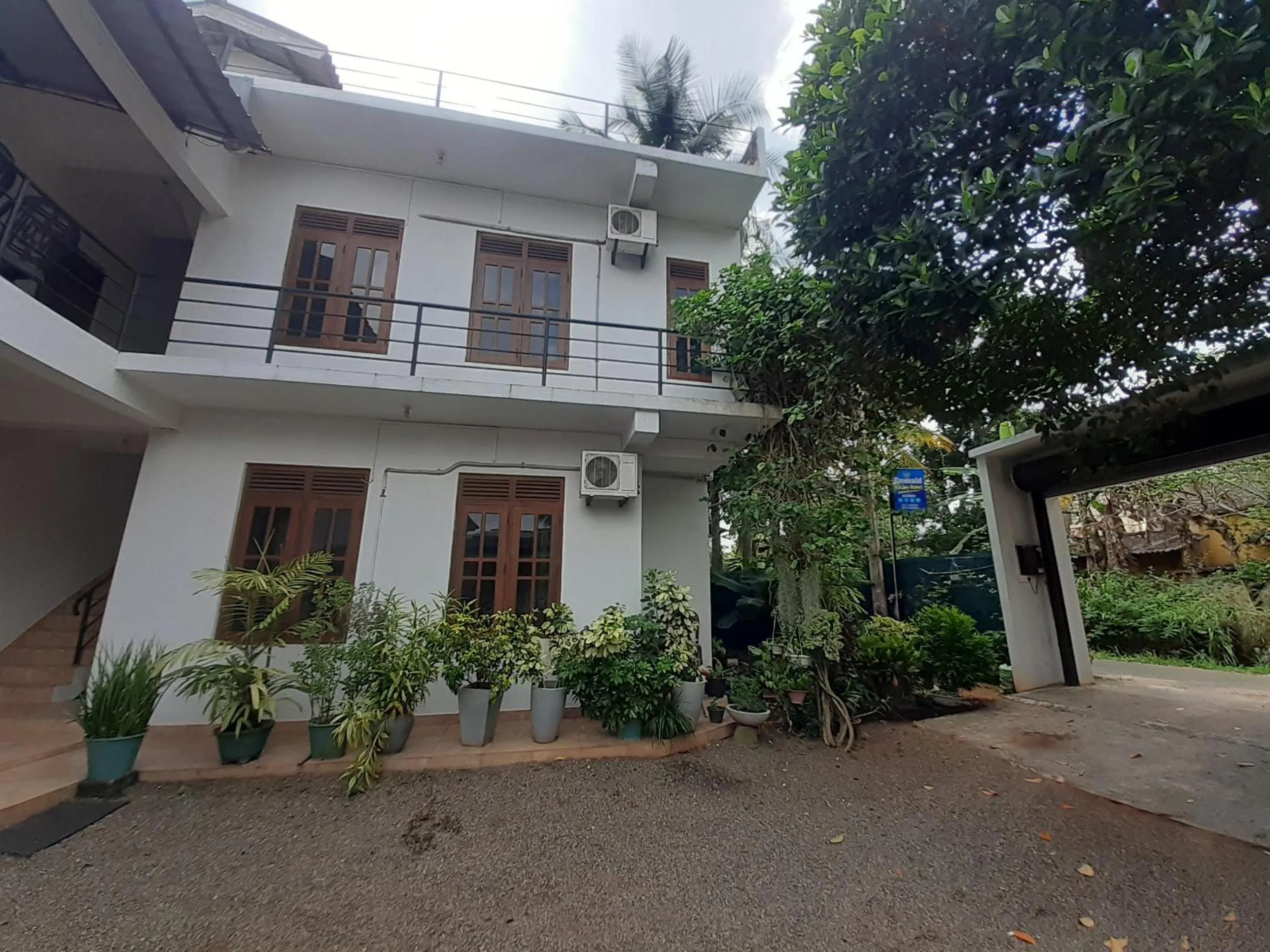 Emarald Holiday Homes