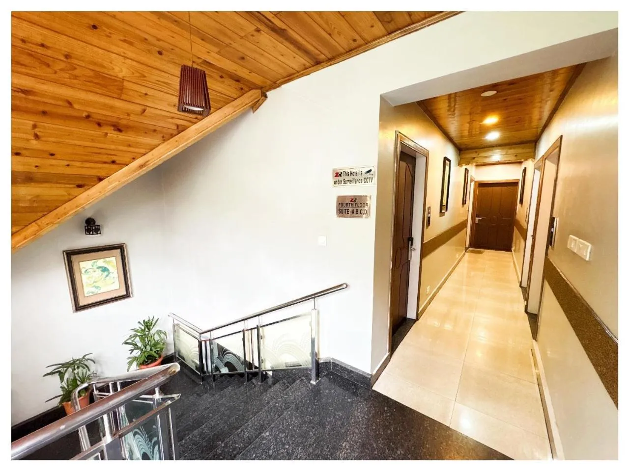 Lobby or reception in Hotel Zambala Retreat & Spa Darjeeling