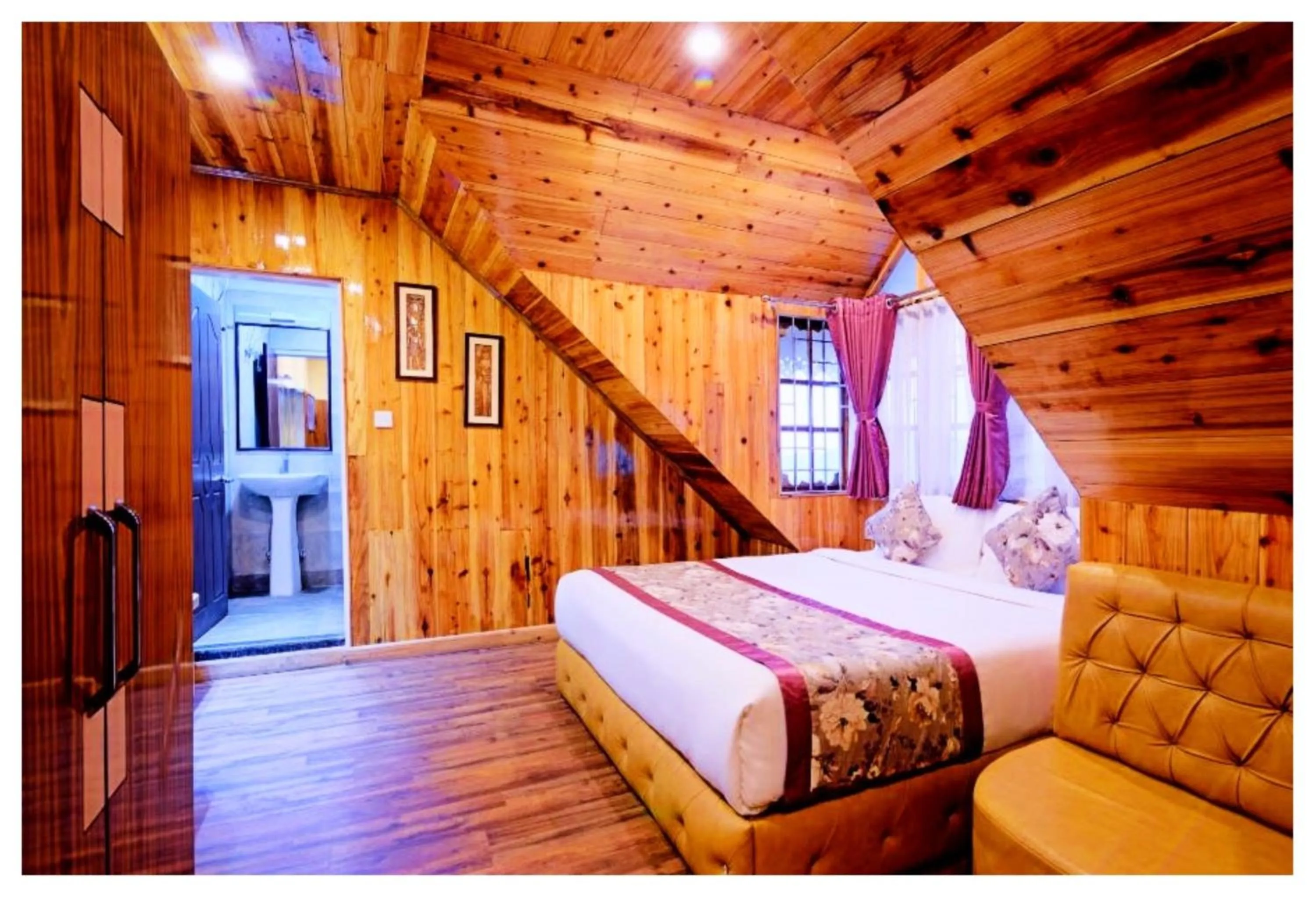 Bed in Hotel Zambala Retreat & Spa Darjeeling