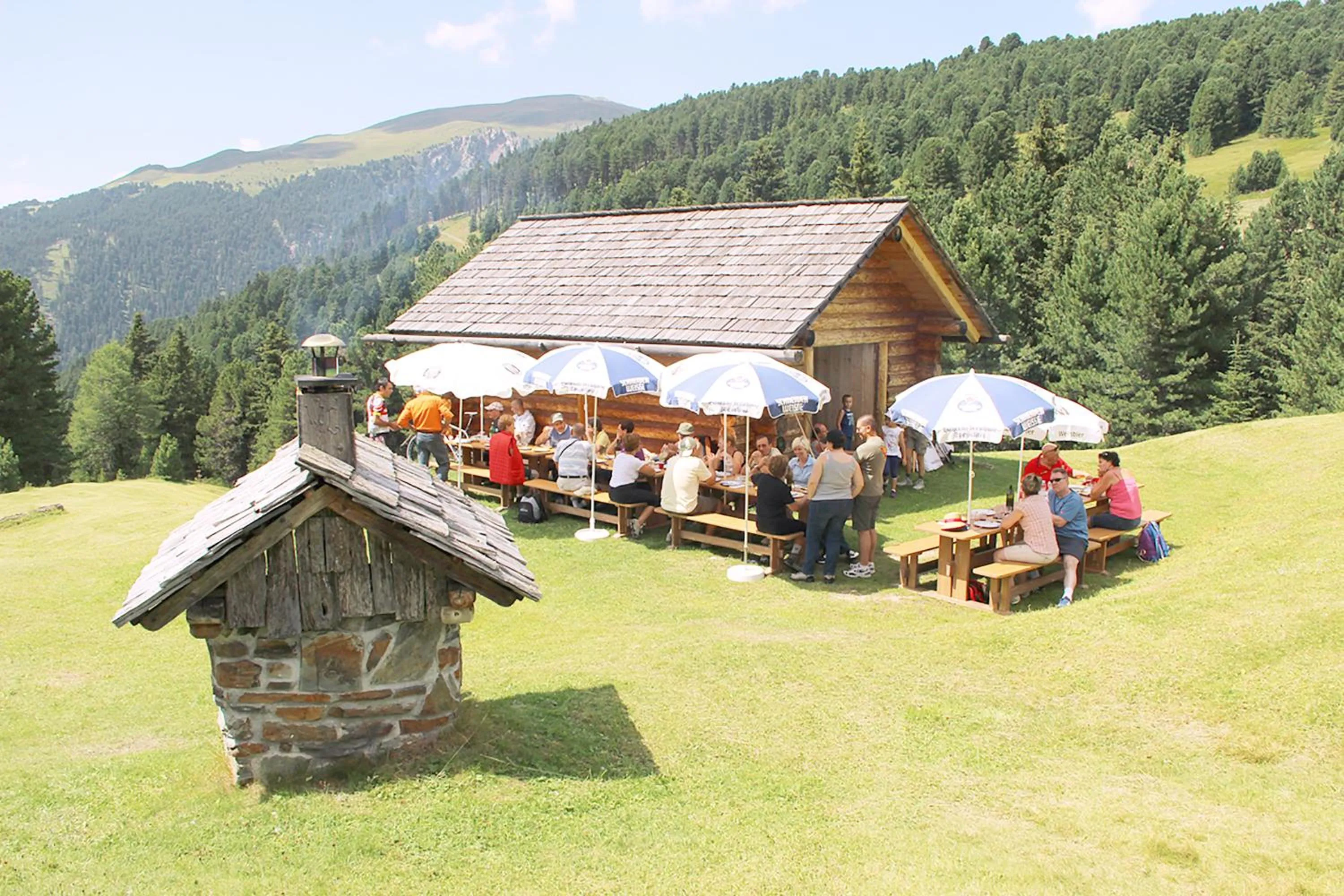 Entertainment in Pension Maria