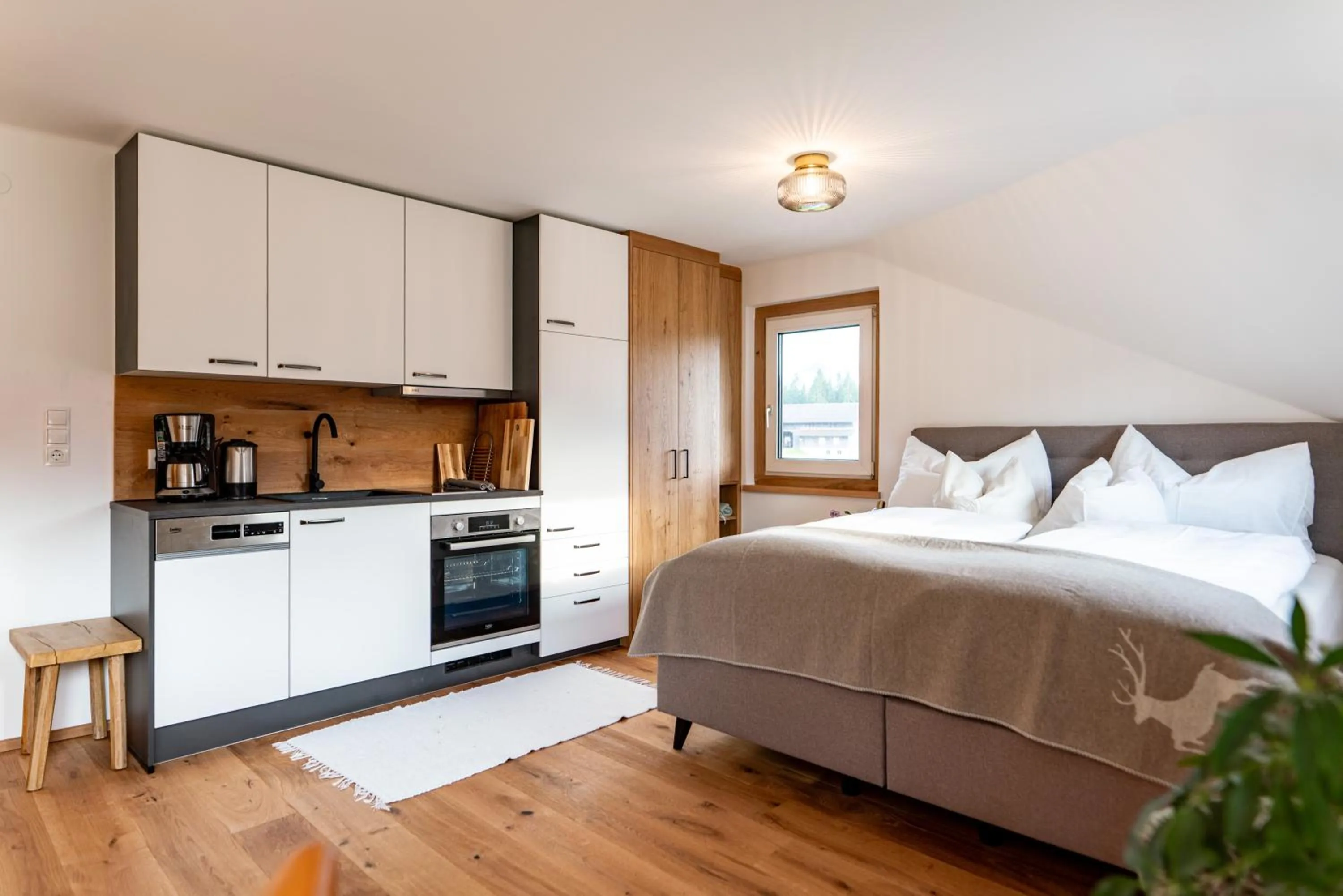 Photo of the whole room, Bed in Landhaus & Ferienwohnungen Bergrast