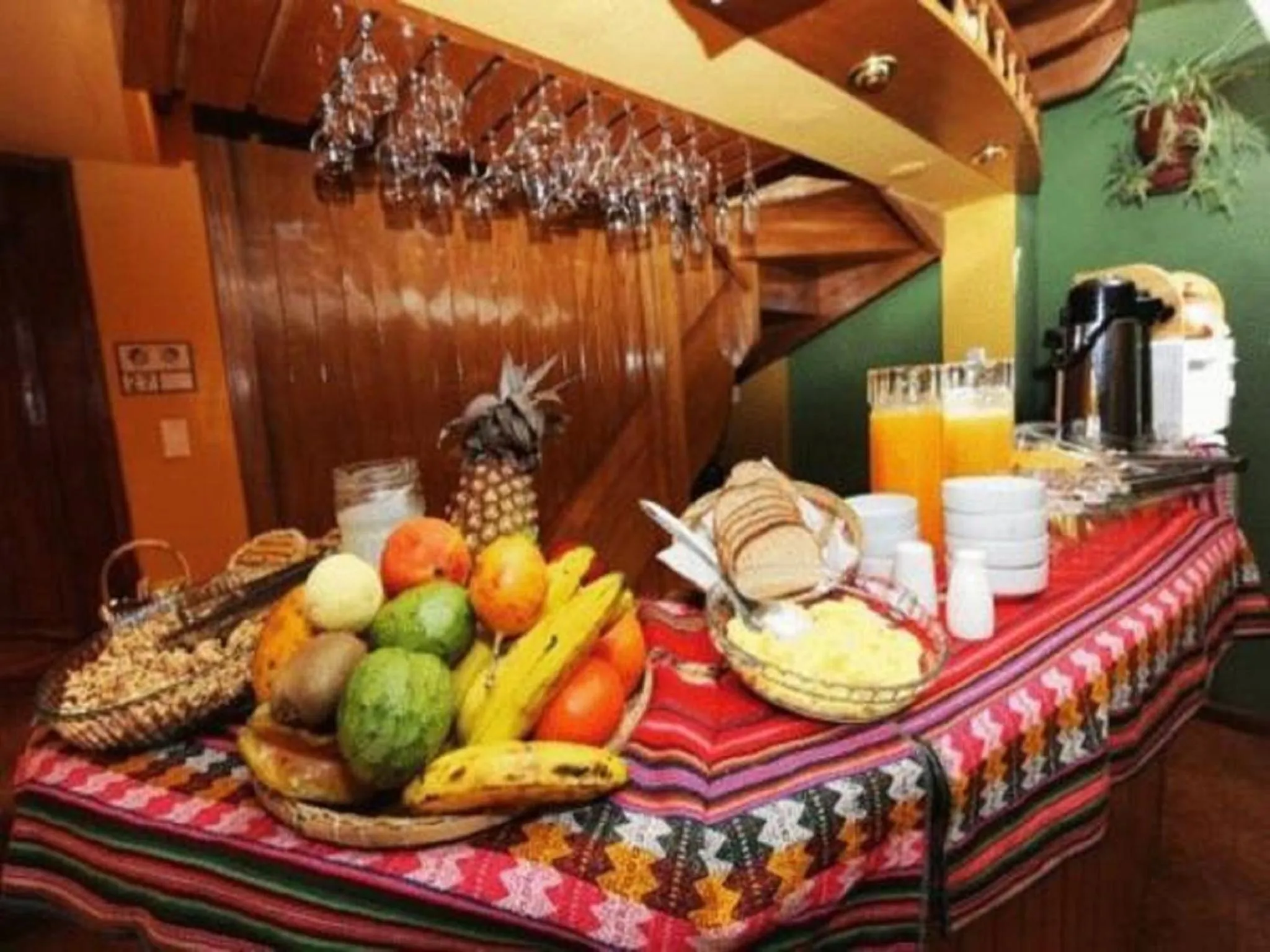 Buffet breakfast in Eureka San Blas