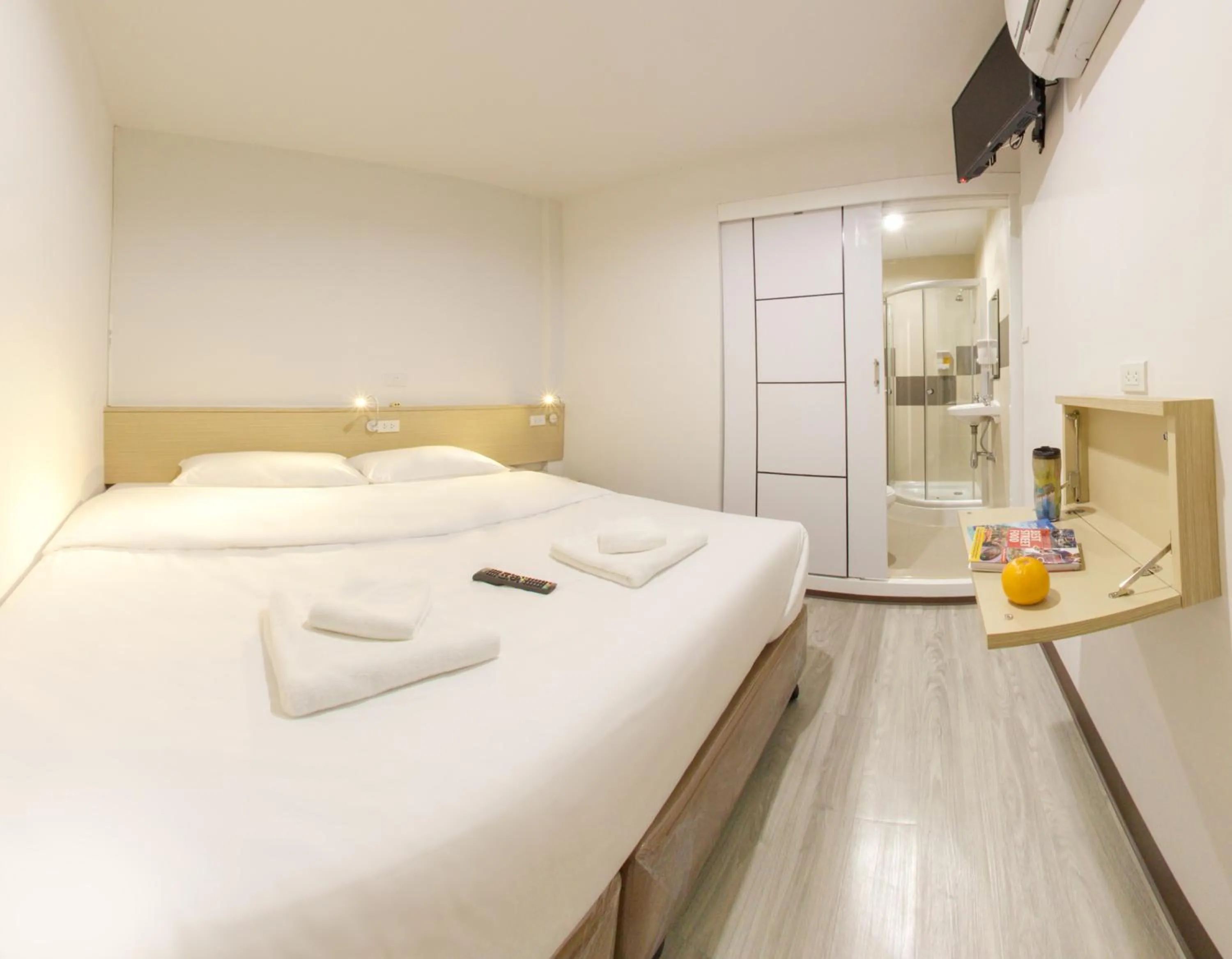 Bed in Le Bonheur Poshtel