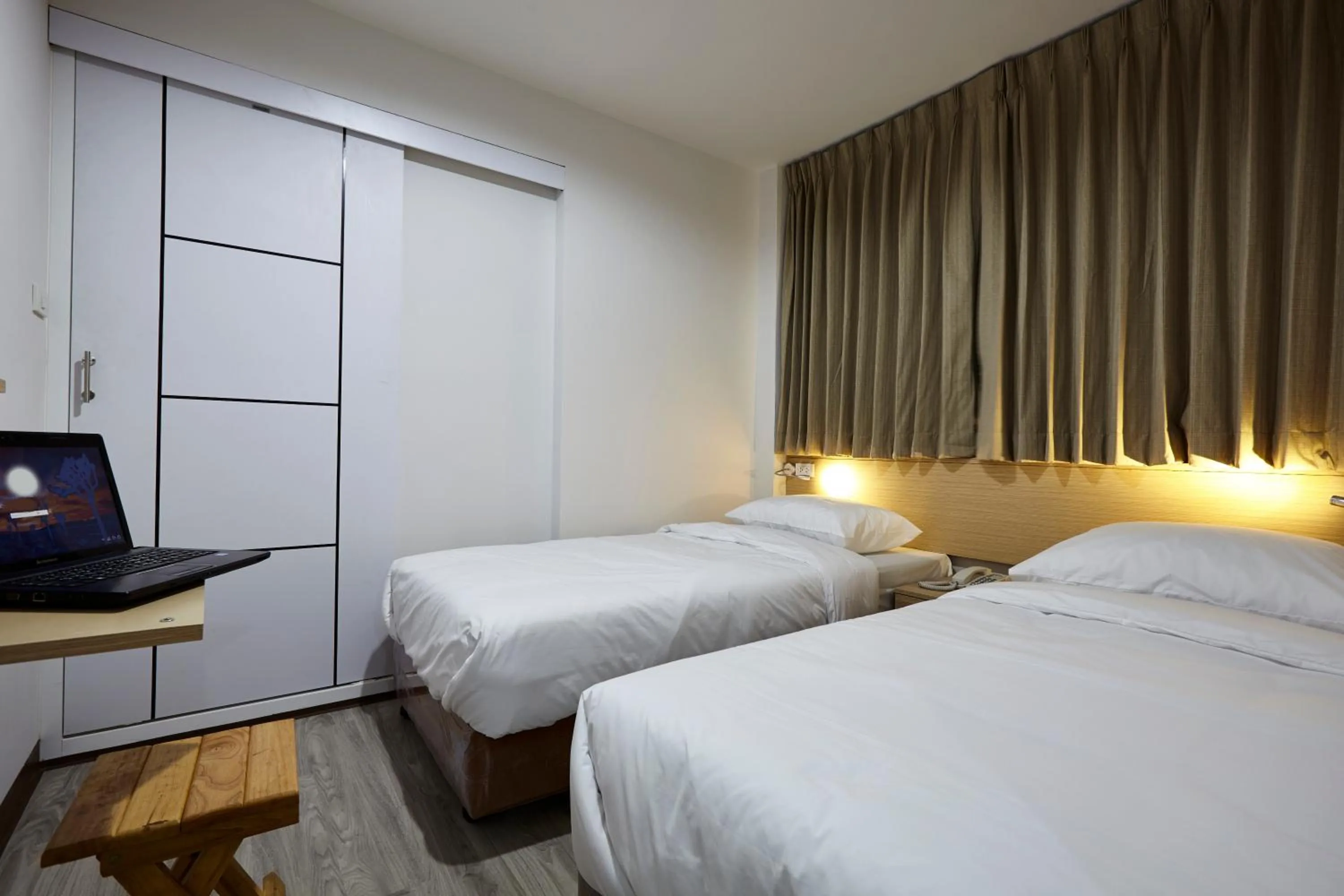 Bed in Le Bonheur Poshtel