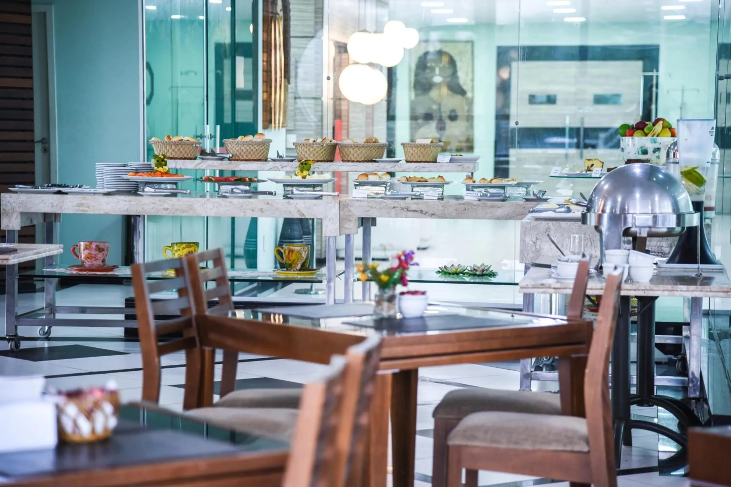 Restaurant/places to eat in Veleiros Mar Hotel Restaurant/places to eat in Veleiros Mar Hotel