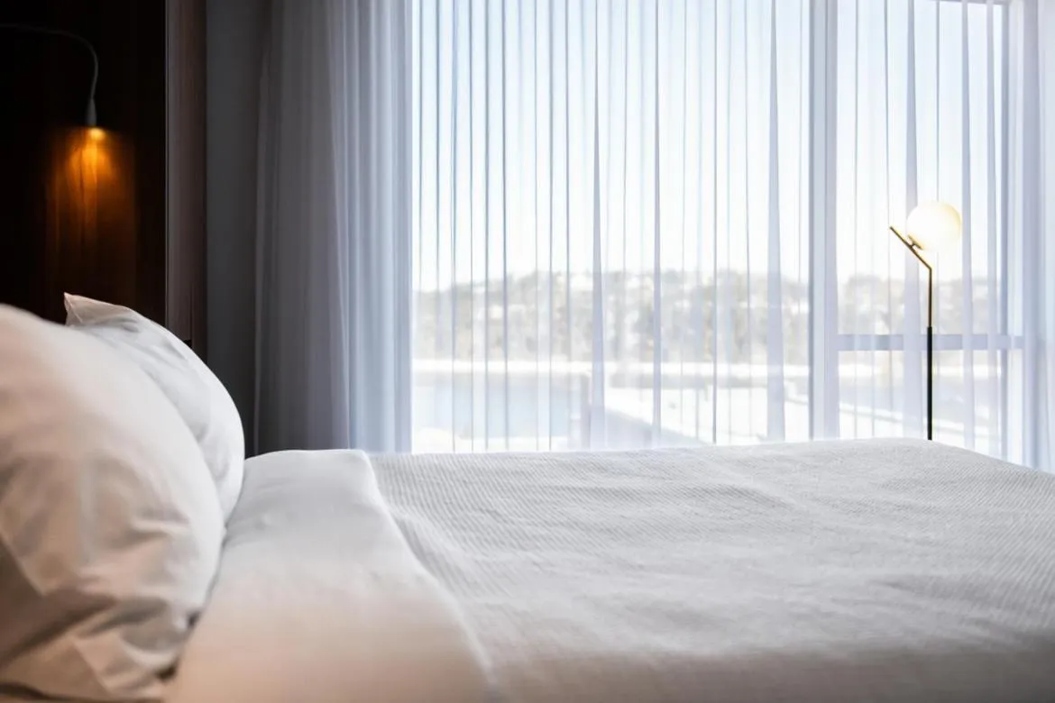 Bed in Hotel Chicoutimi, affilié à Hyvi