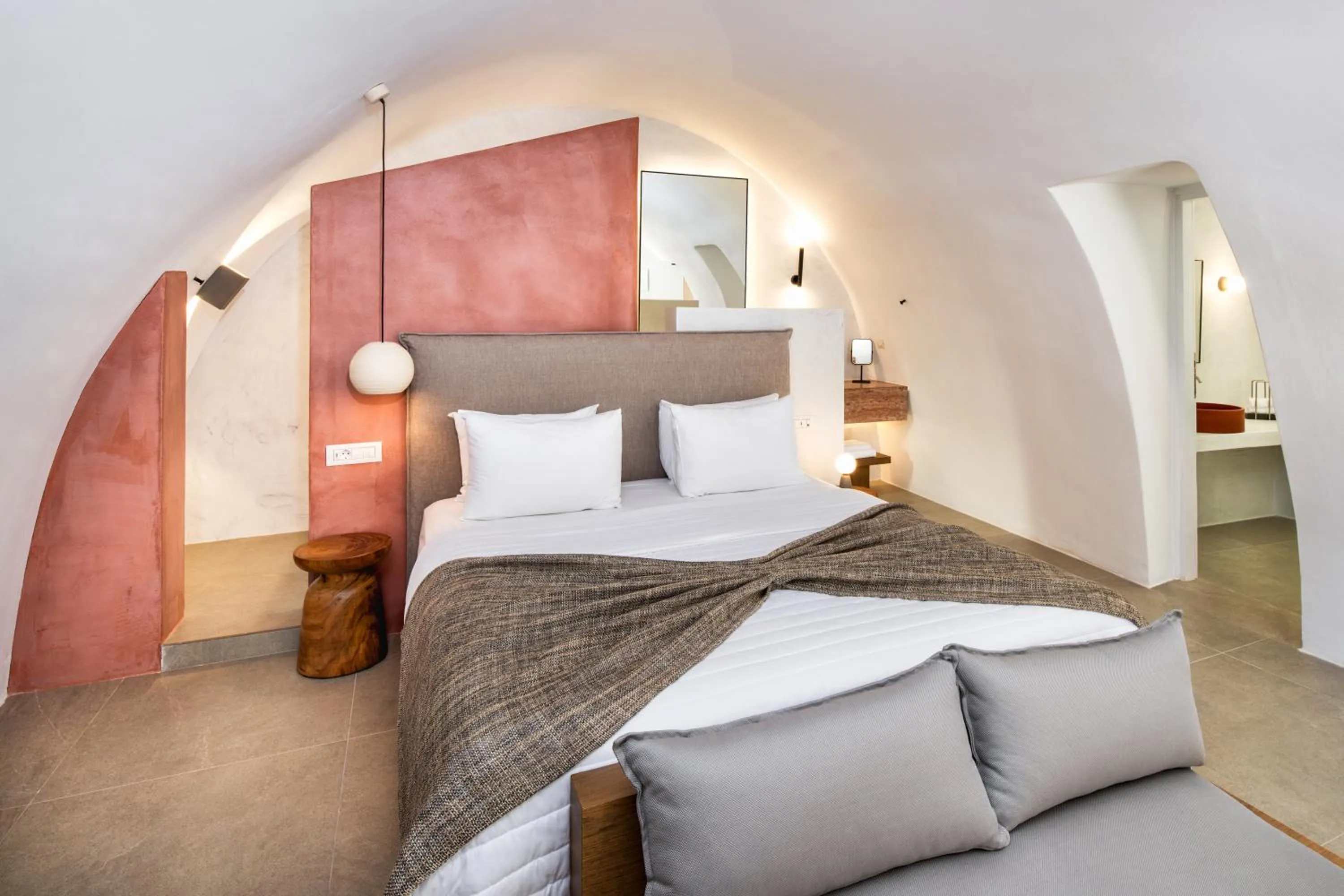 Bed in Ira Hotel & Spa - Adults Only