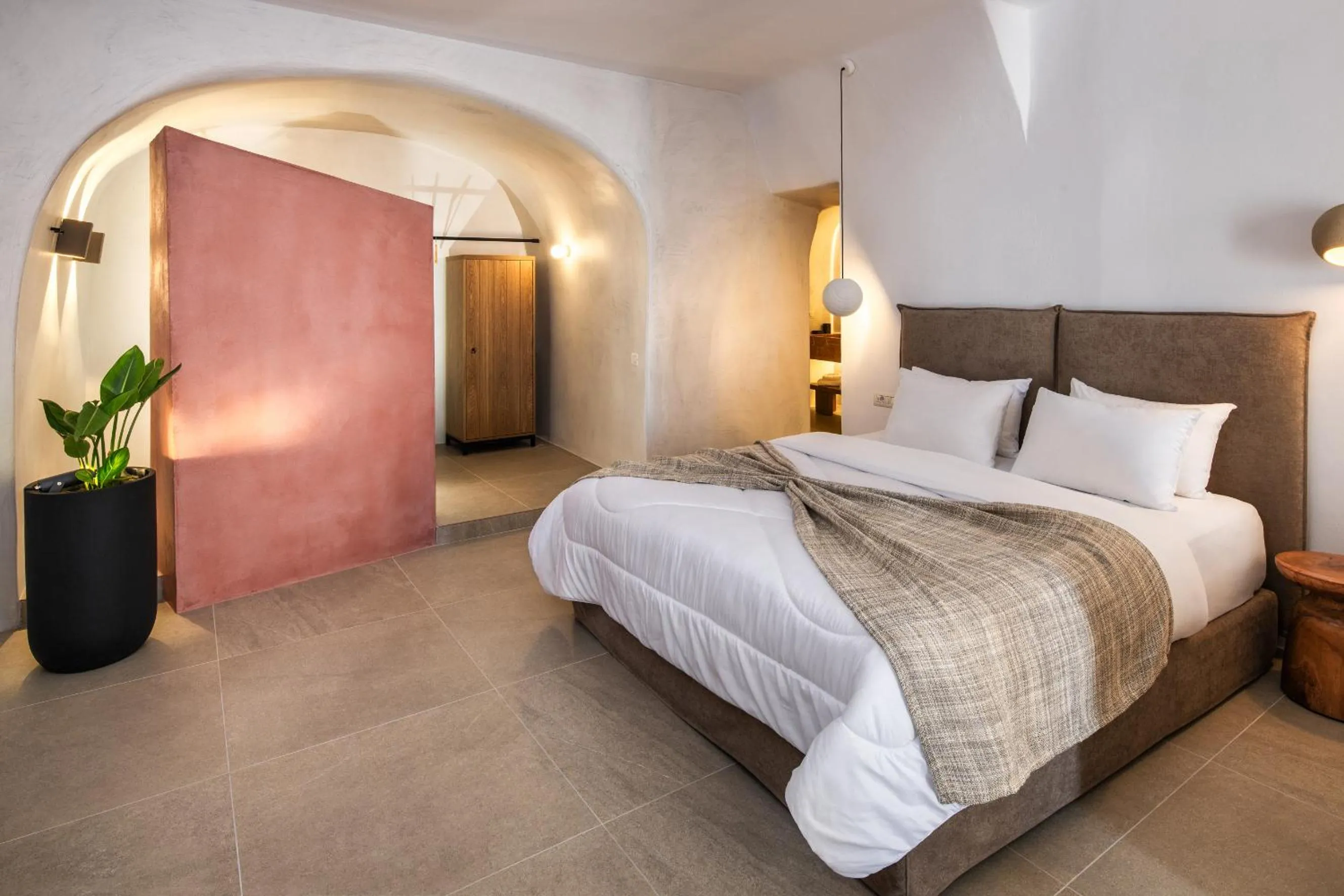 Bed in Ira Hotel & Spa - Adults Only