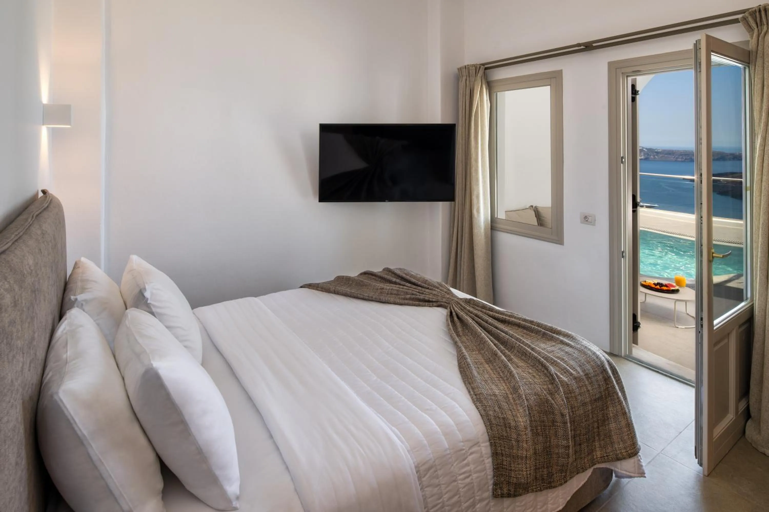 Bedroom, Bed in Ira Hotel & Spa - Adults Only