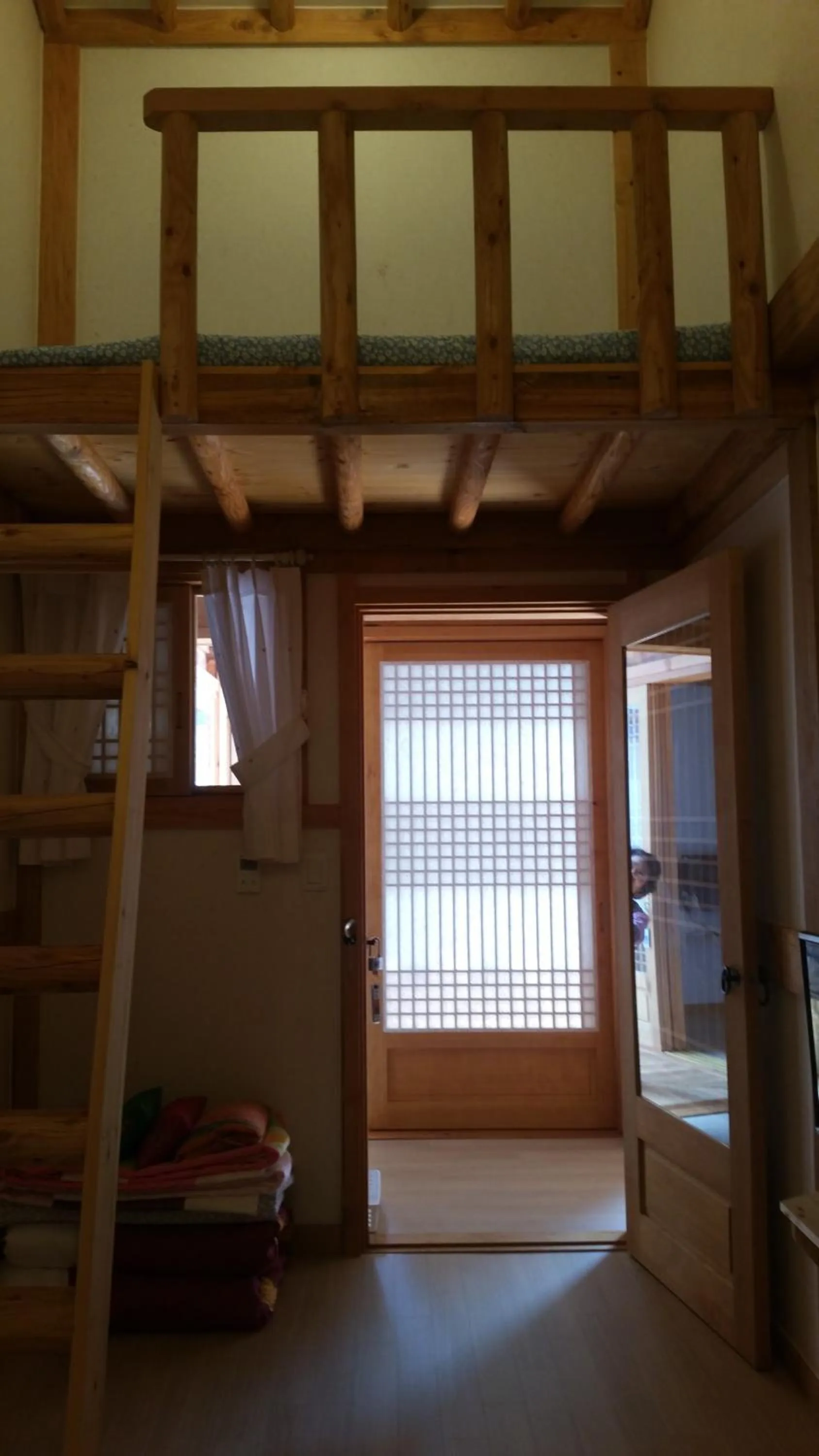 Bed in Jeongga Hanok