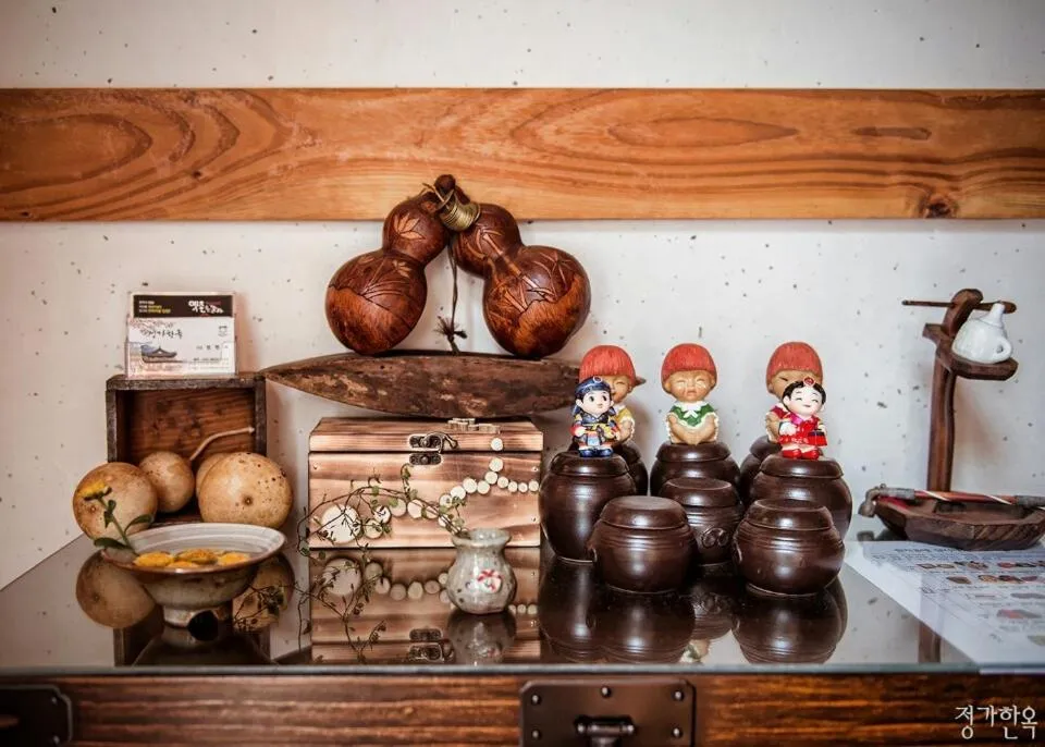 Property building in Jeongga Hanok