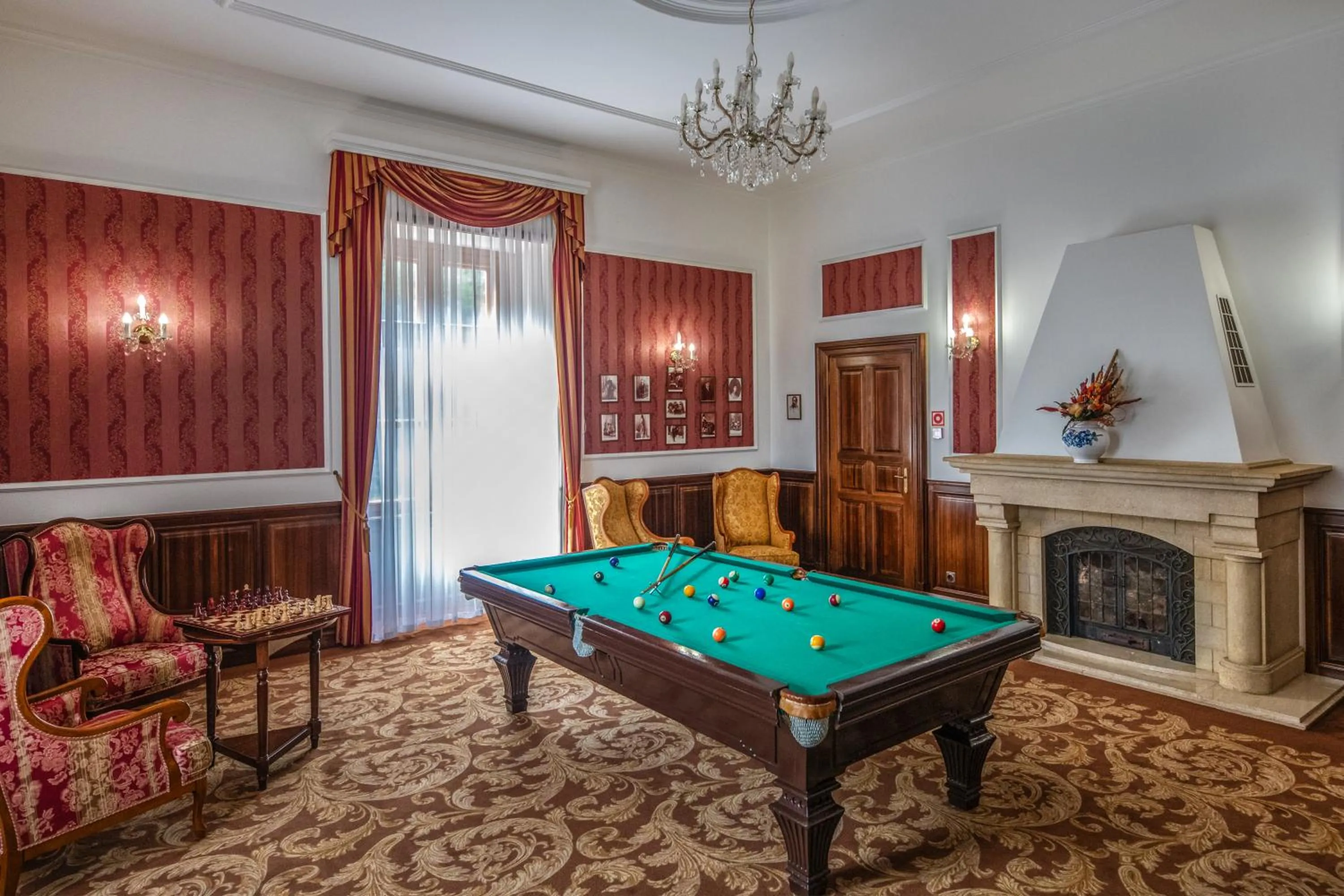 Kastélyhotel Sasvár Resort